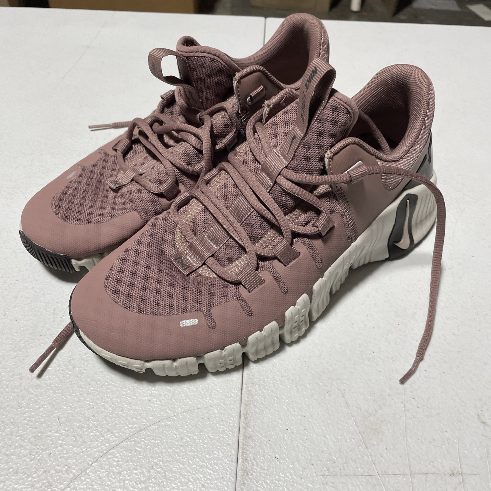 Nike Free Metcon 5 Women’s Size 9