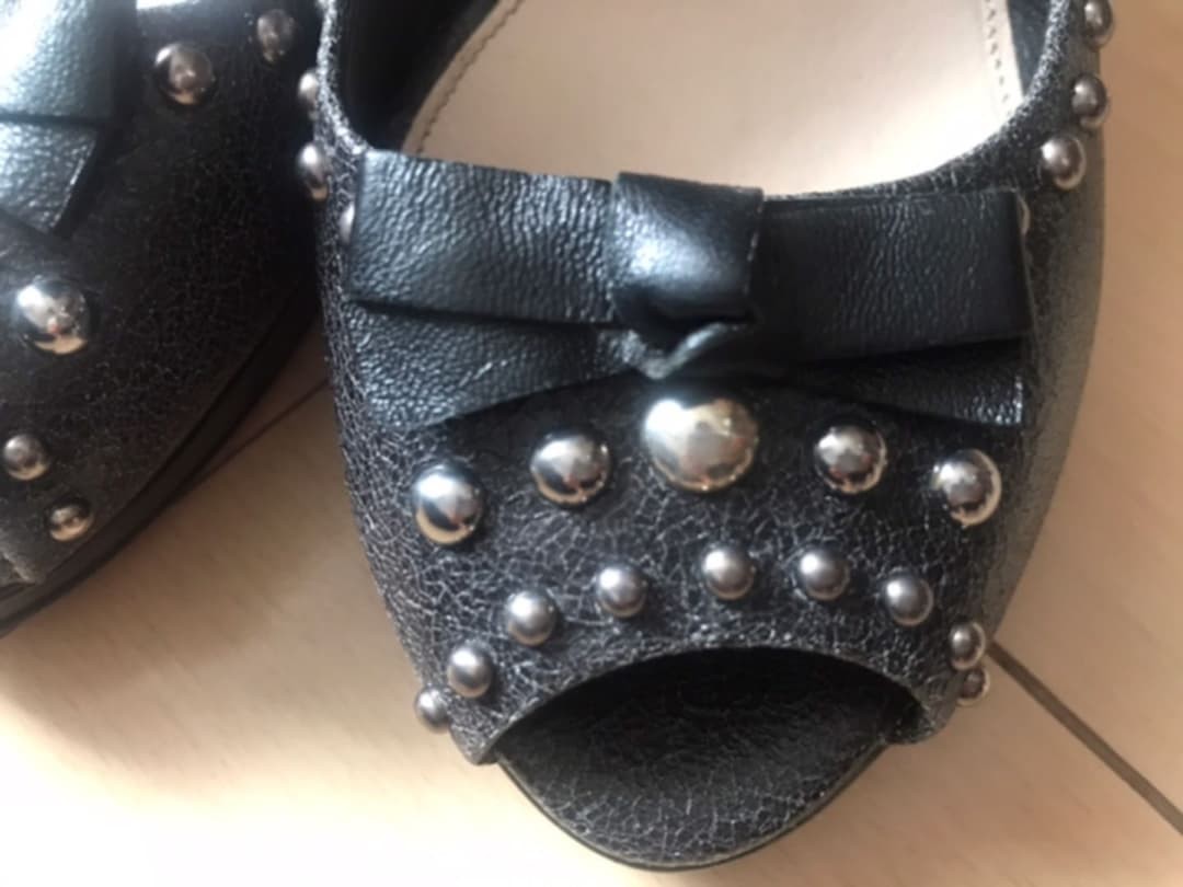 Rare PRADA Studded Black Pumps Size 35 US 5.5 EU 35 Heel 8.5cm