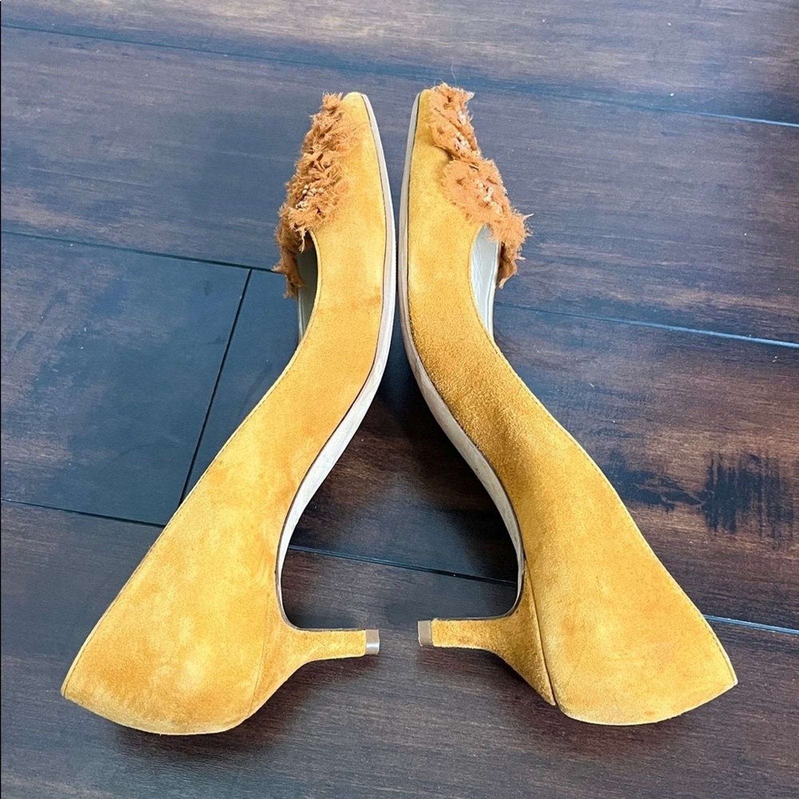 Oscar de la Renta Women’s Rust Orange Suede Heels Beaded size 38.5 New