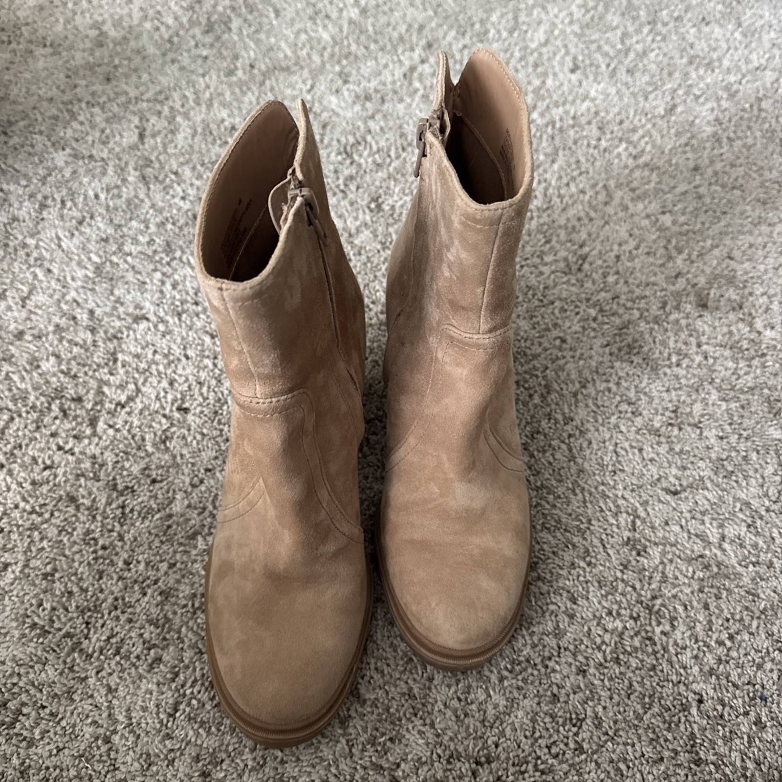 Steve Madden Women’s Boot Suede size 6M Dovesy