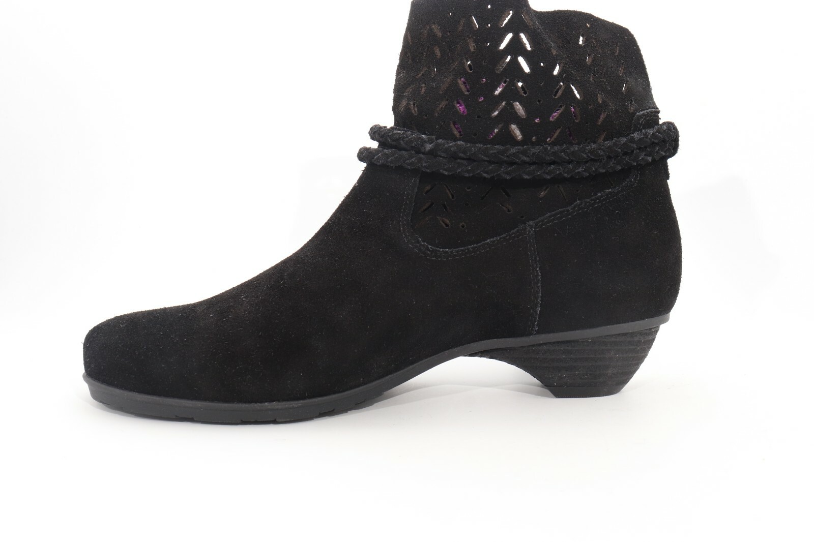 Abeo Women’s Nicole Black Booties Size US 7 Left Boot, Size 8 Right Boot Casual