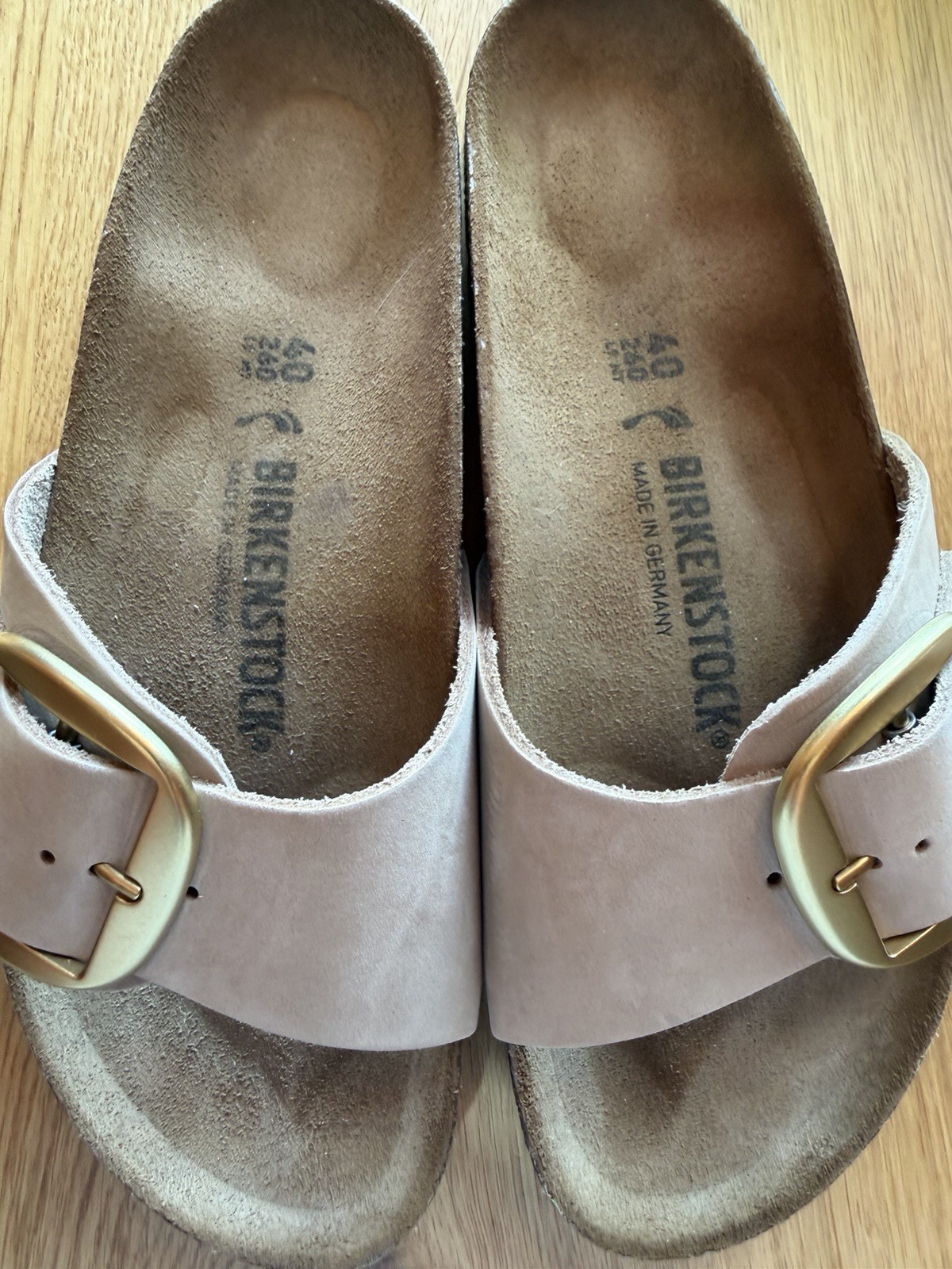 New Without Tags Birkenstock One Big Buckle Madrid Nubuck Sandcastle 8.5 (40)