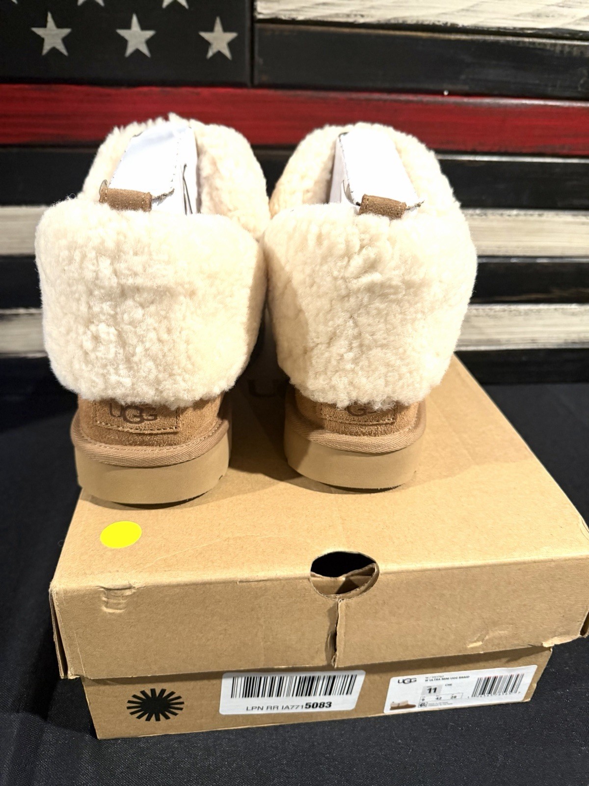 UGG Women’s Ultra Mini UGG Braid Chestnut Shearling Boots Size 11 NIB