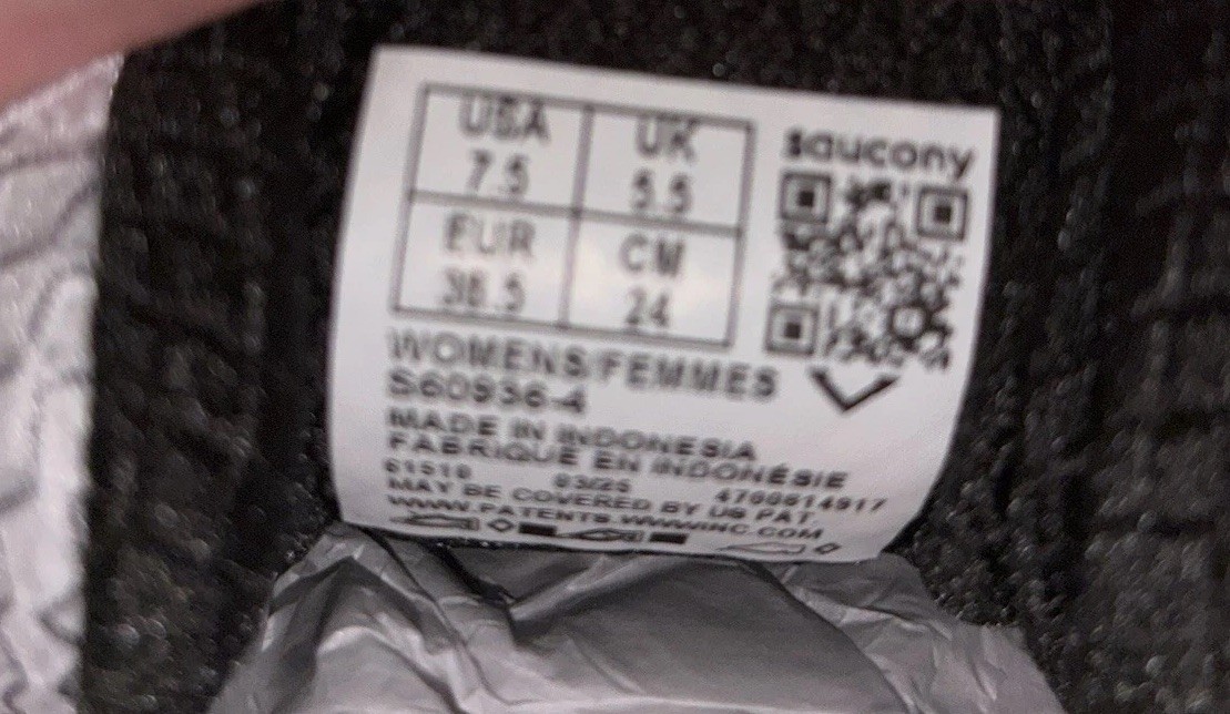 NIB Sz 7.5M Saucony Progrid Guide 7 White/Pink Women’s Running Shoes