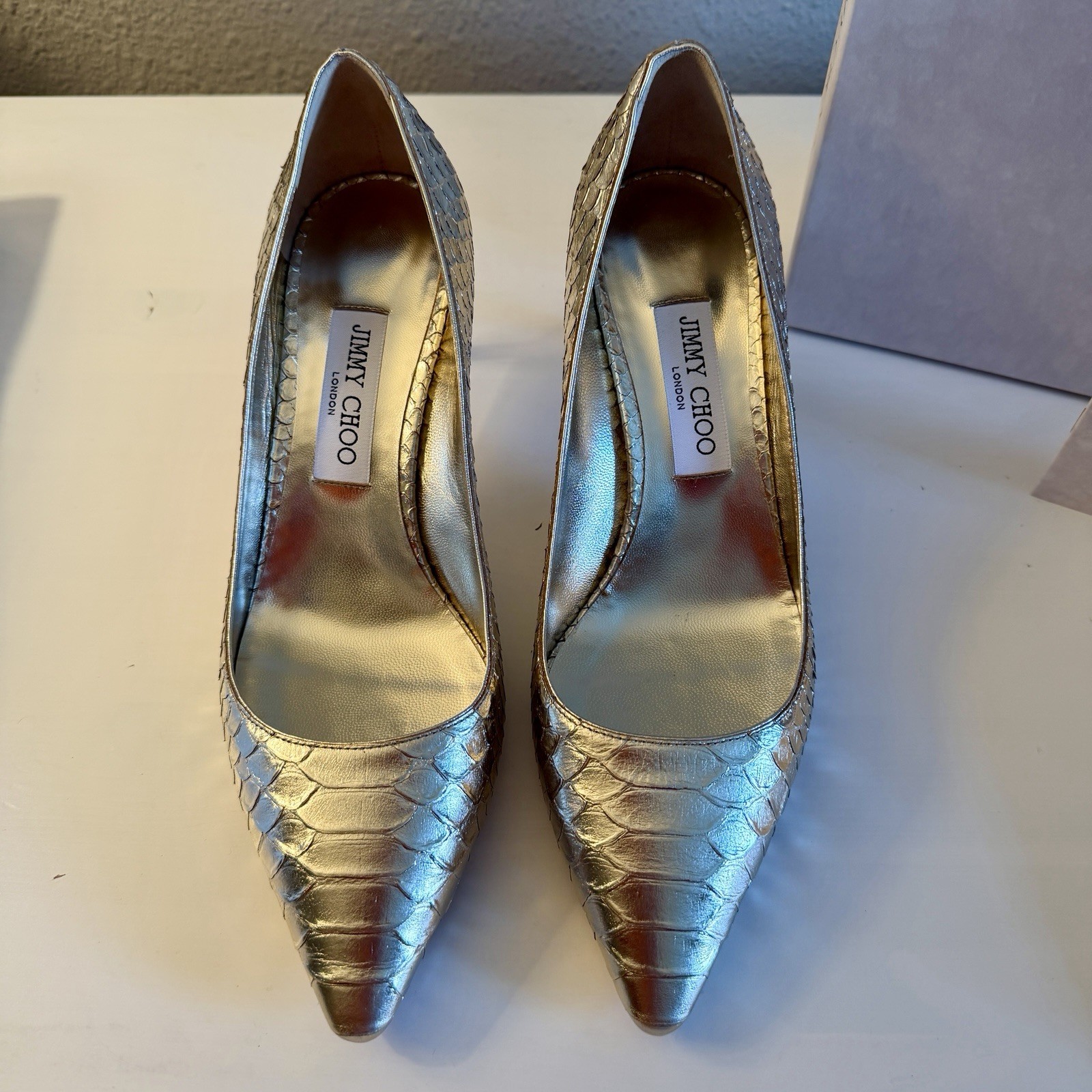 NIB Jimmy Choo Romy 60 Champagne Metallic Snake Leather Pumps EU 40 US 9.5