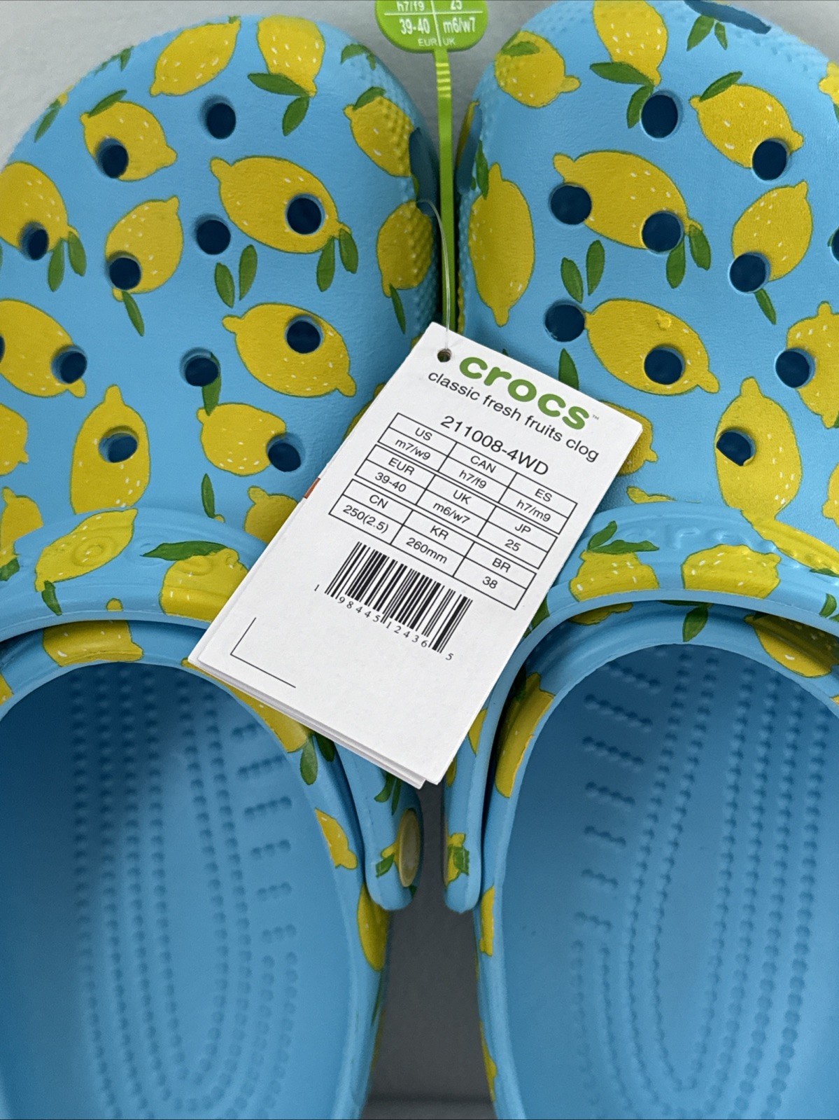 Crocs Classic Fresh Fruits Clog Lemons Womens 9 Blue / Yellow / Tinted Glass