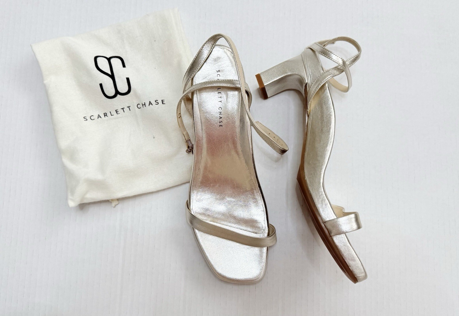New!! Scarlett Chase Leather Sandals 👡 Champagne Metallic Size 39 Made In Italy