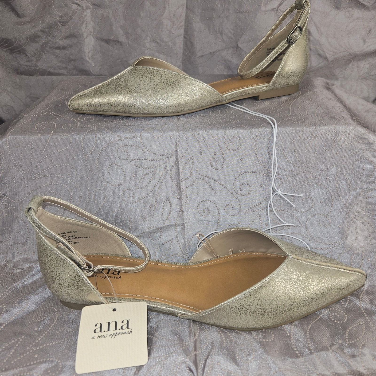 ana A New Approach Ana Francis Metallic Gold Ankle Strap Pointed Toe Flats 7M