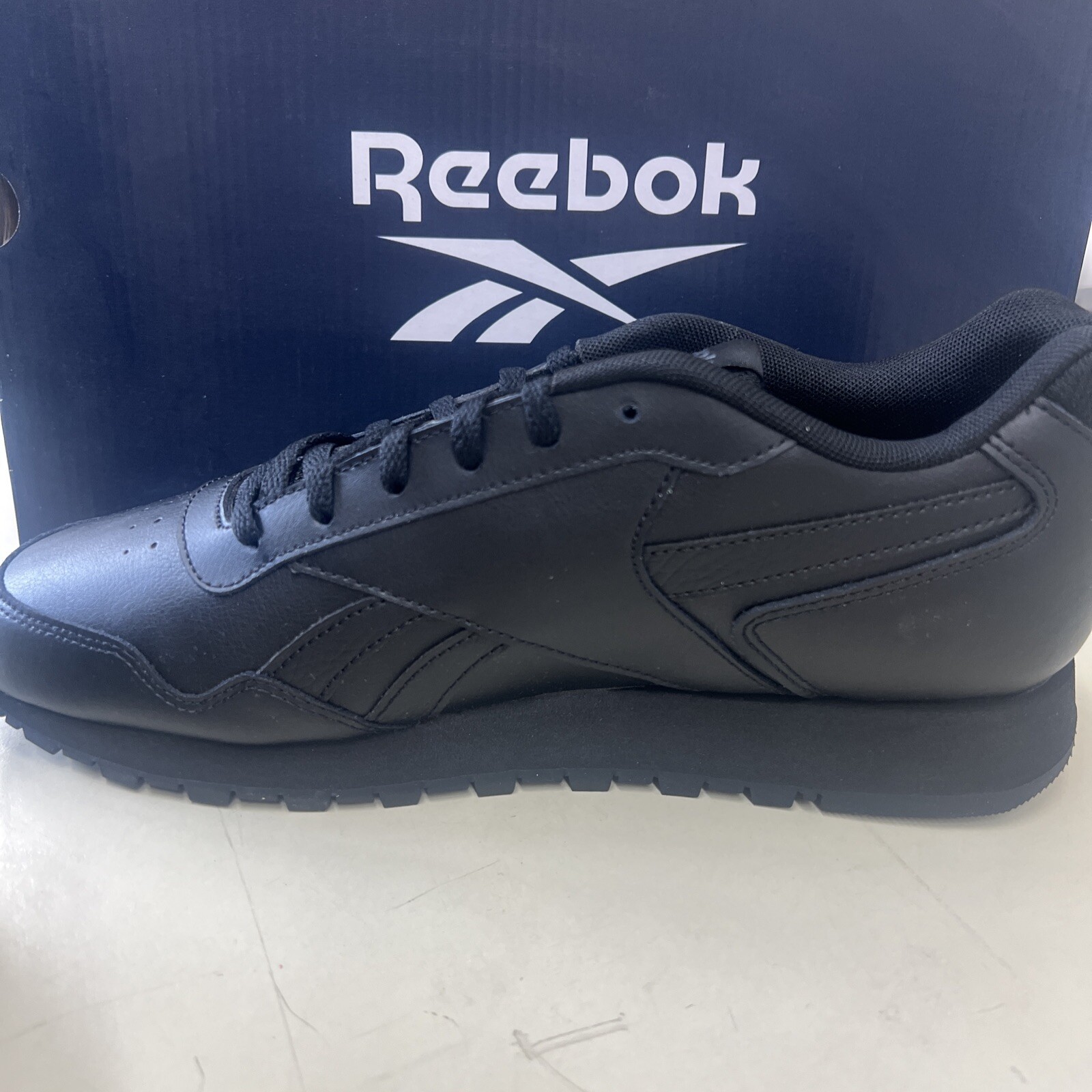 PICK SIZE – Reebok GV6993 Women’s Classic Glide Black / Purgry Runner Shoe