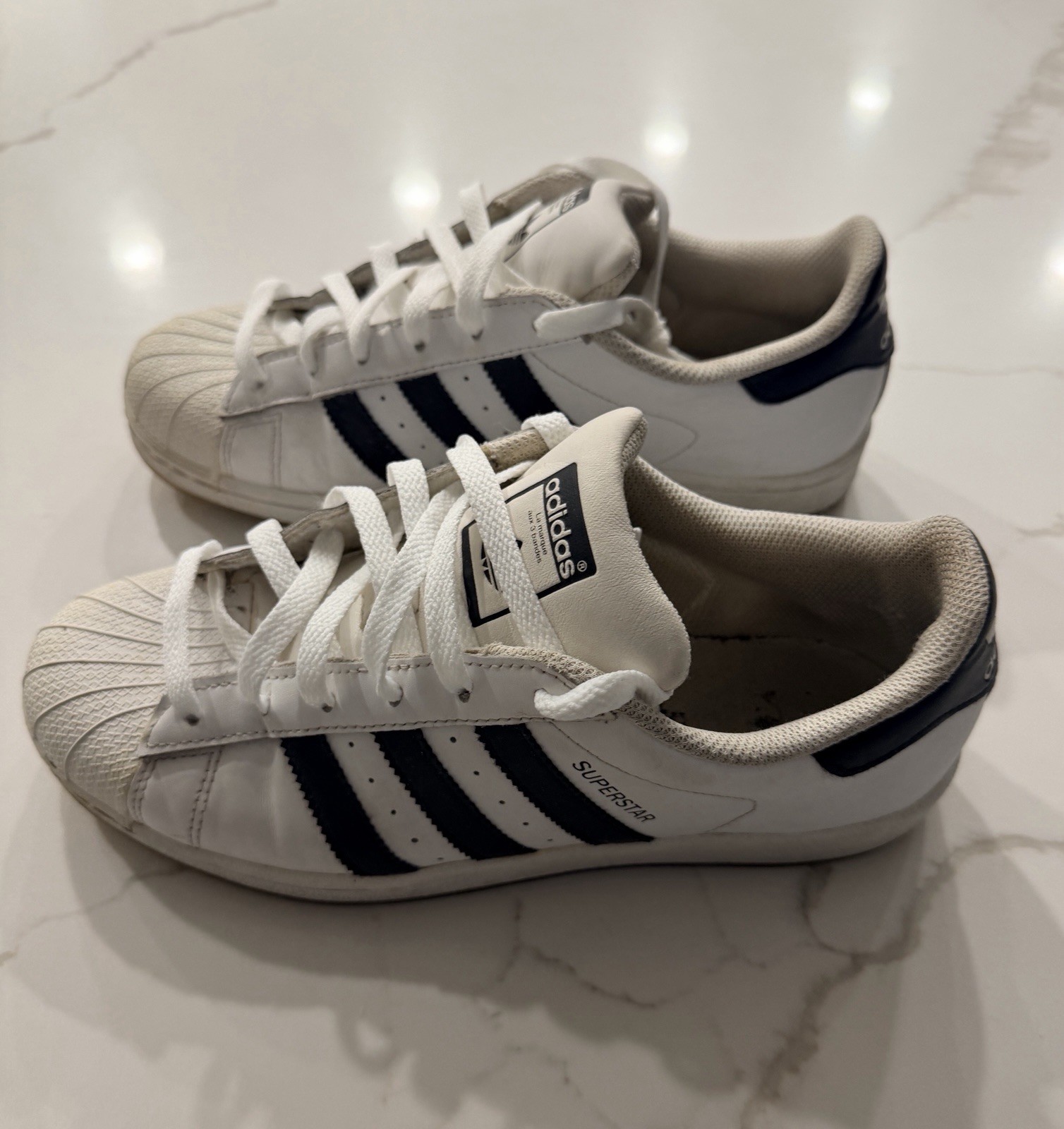 Size 7 – Adidas Superstar OG W