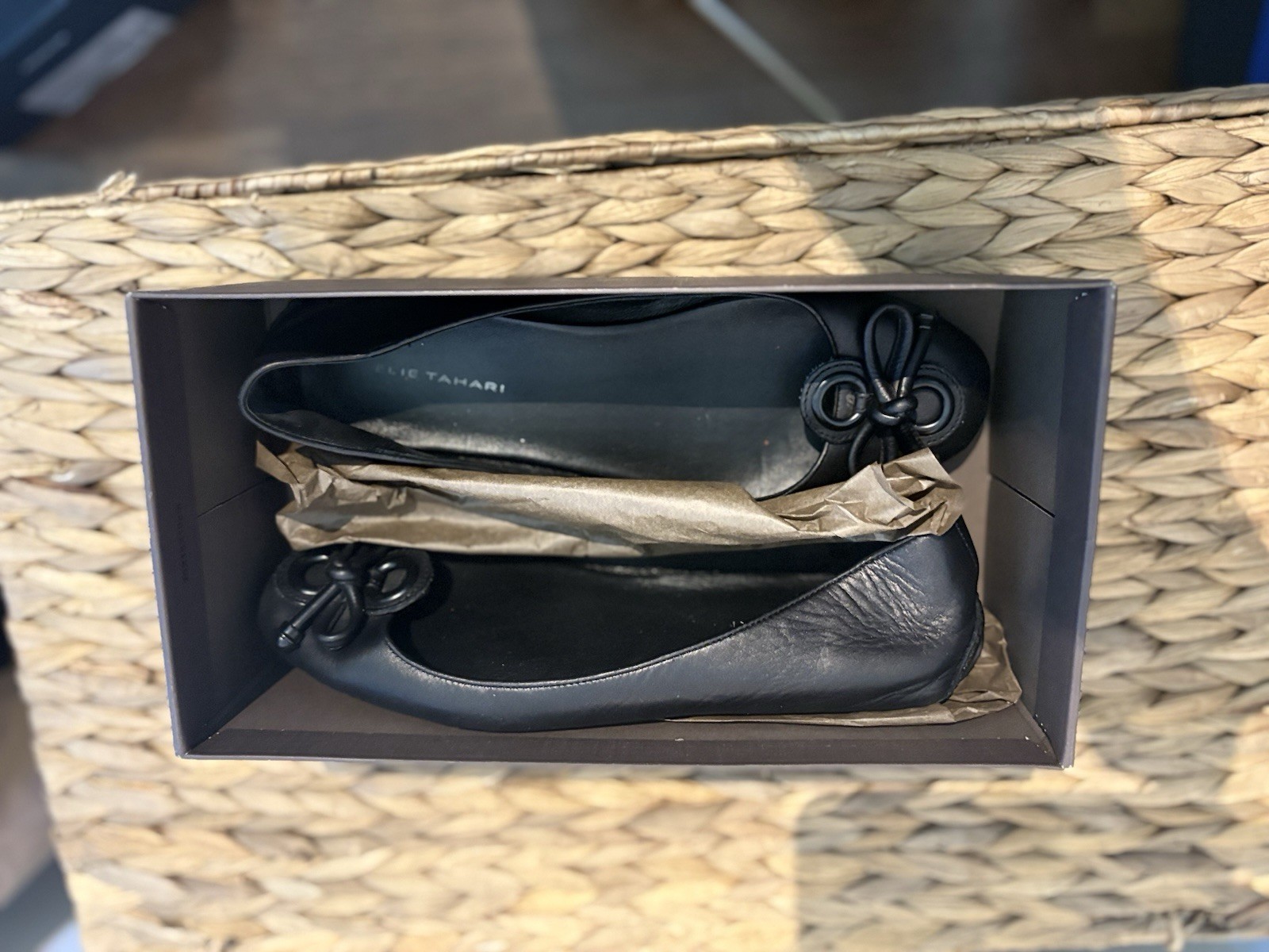 Elie Tahari Women’s Black Leather Slip-On Ballet Flats Bow Round Toe 8.5