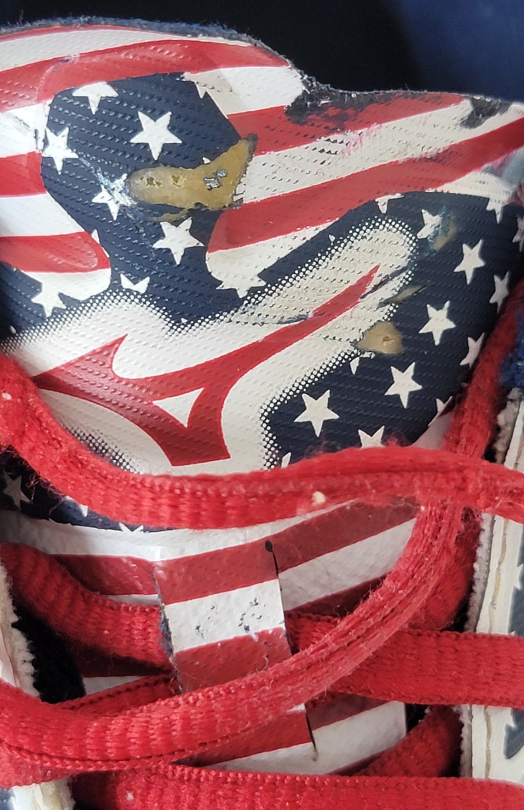 Mizuno Wave Lightning Z4 Women’s Sz 8.5 Volleyball Shoes Red White & Blue
