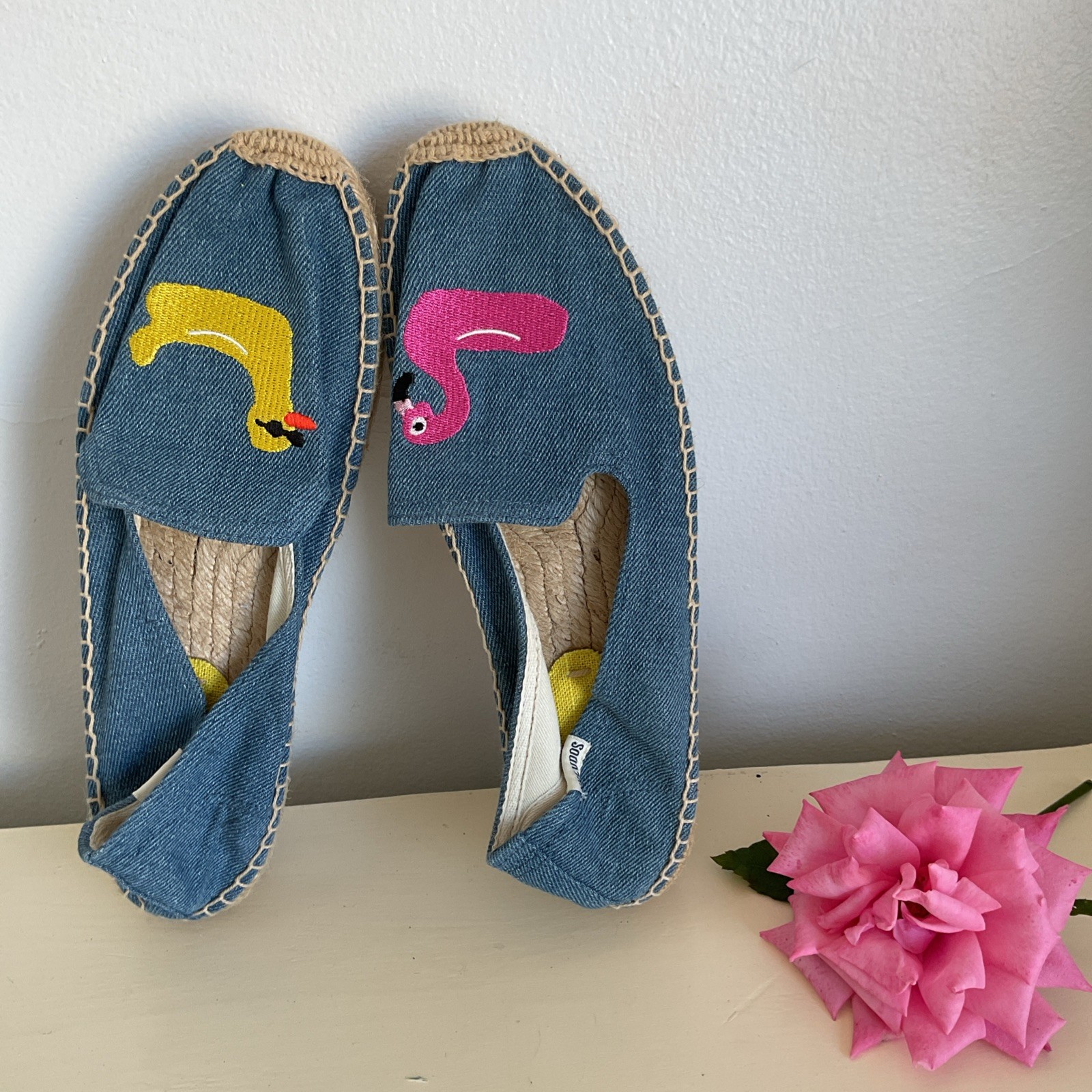 Soludos Espadrilles Embroidered Flamingo Duck Loafer Women Size 8 Blue Denim New