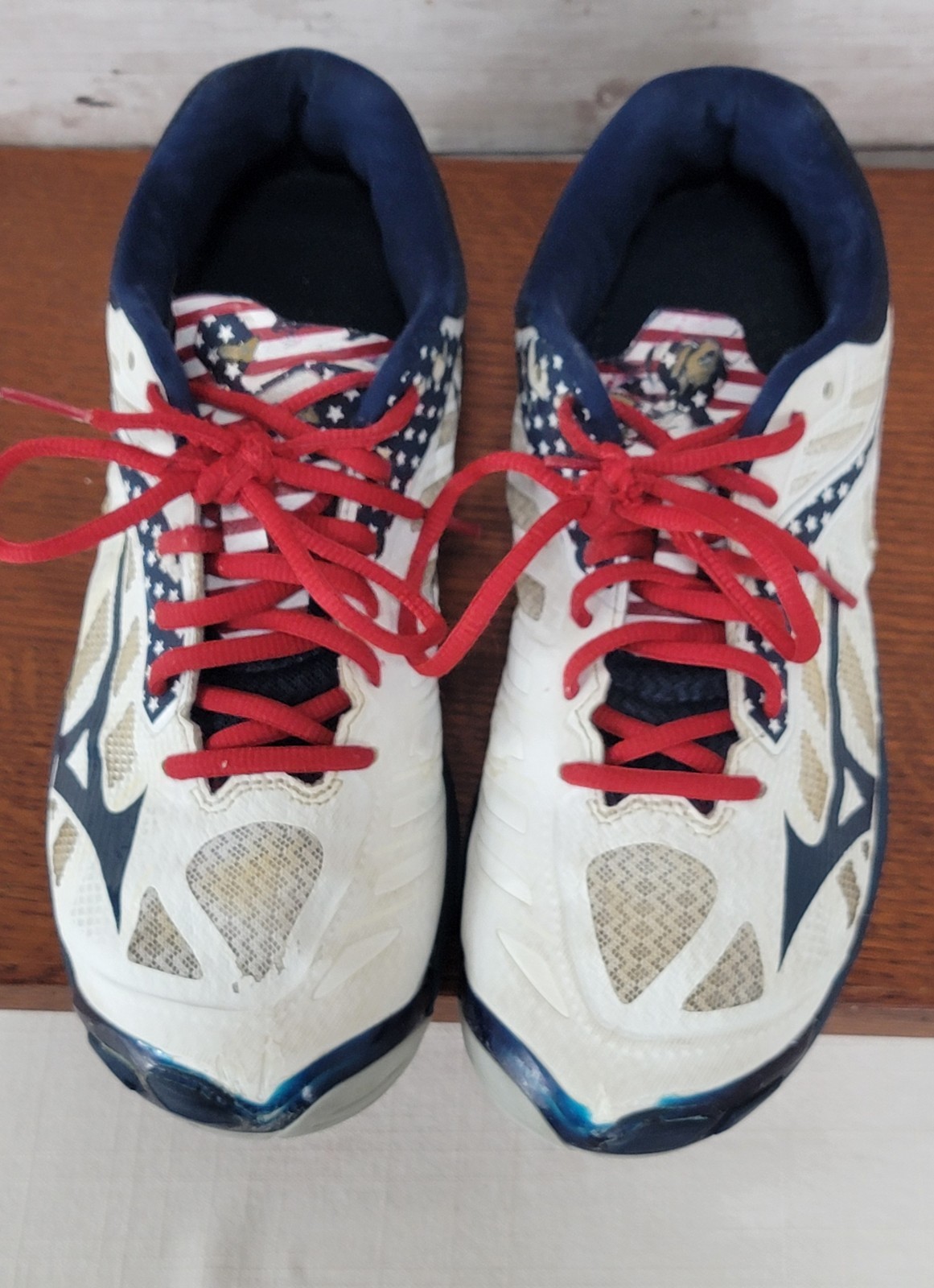 Mizuno Wave Lightning Z4 Women’s Sz 8.5 Volleyball Shoes Red White & Blue