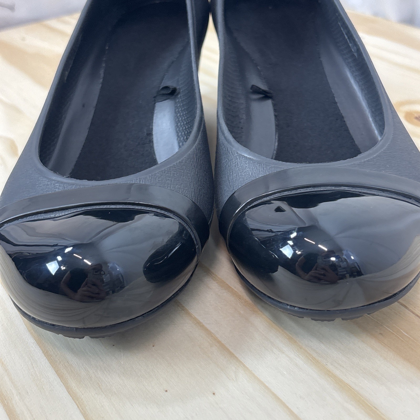 Crocs Wedge Heels Black Croslite Patent Cap Toe Detail Comfort Shoes Womens 8