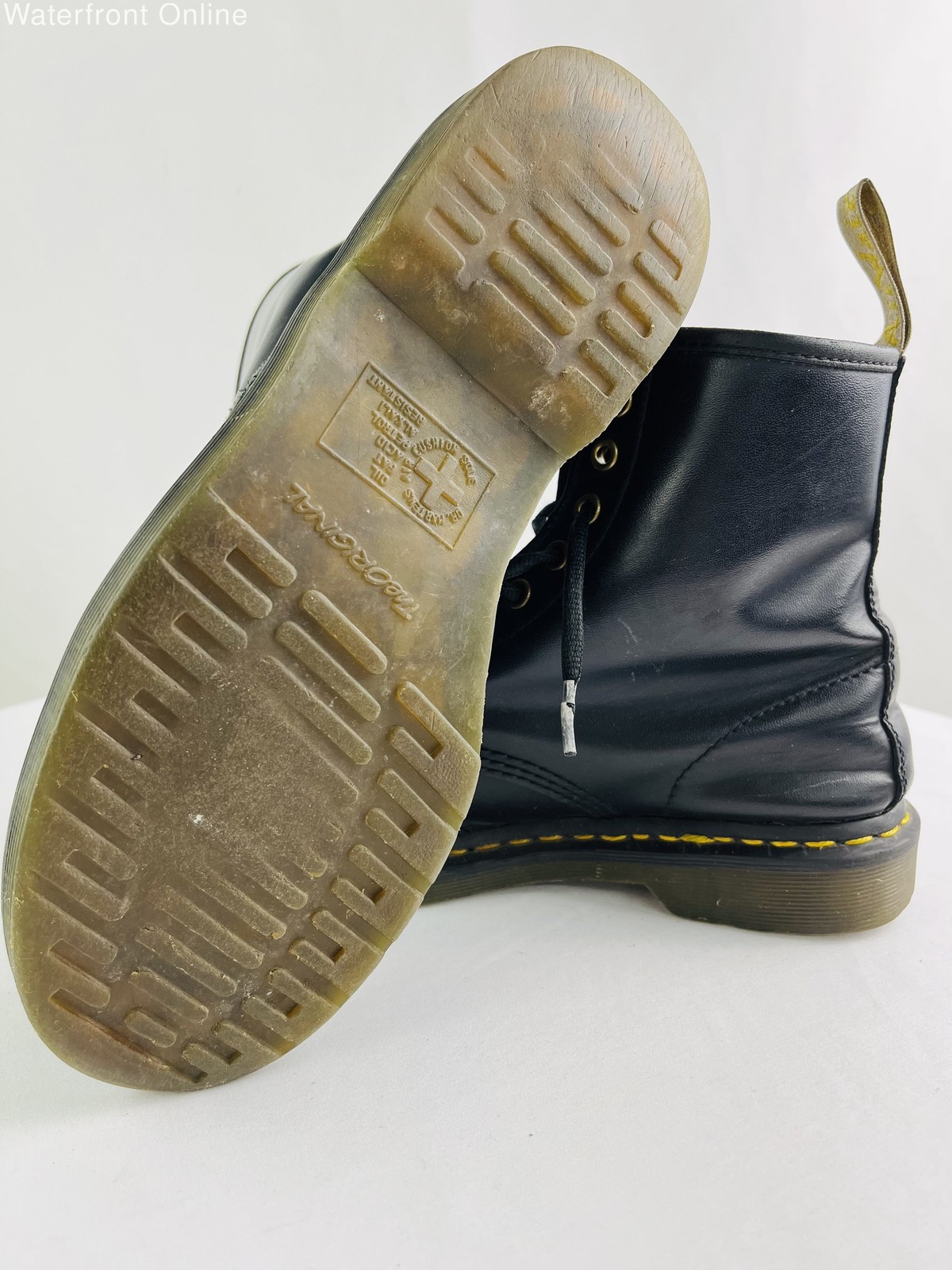 Dr. Martens 1460 Vegan Originals Black Smooth Leather Boots Size 7UK 9US Women