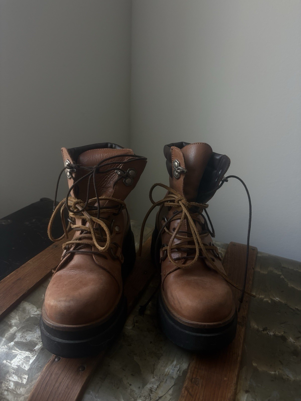 Free People Highlands Leather Platform Lace-Up Ankle Boots Brown US 8