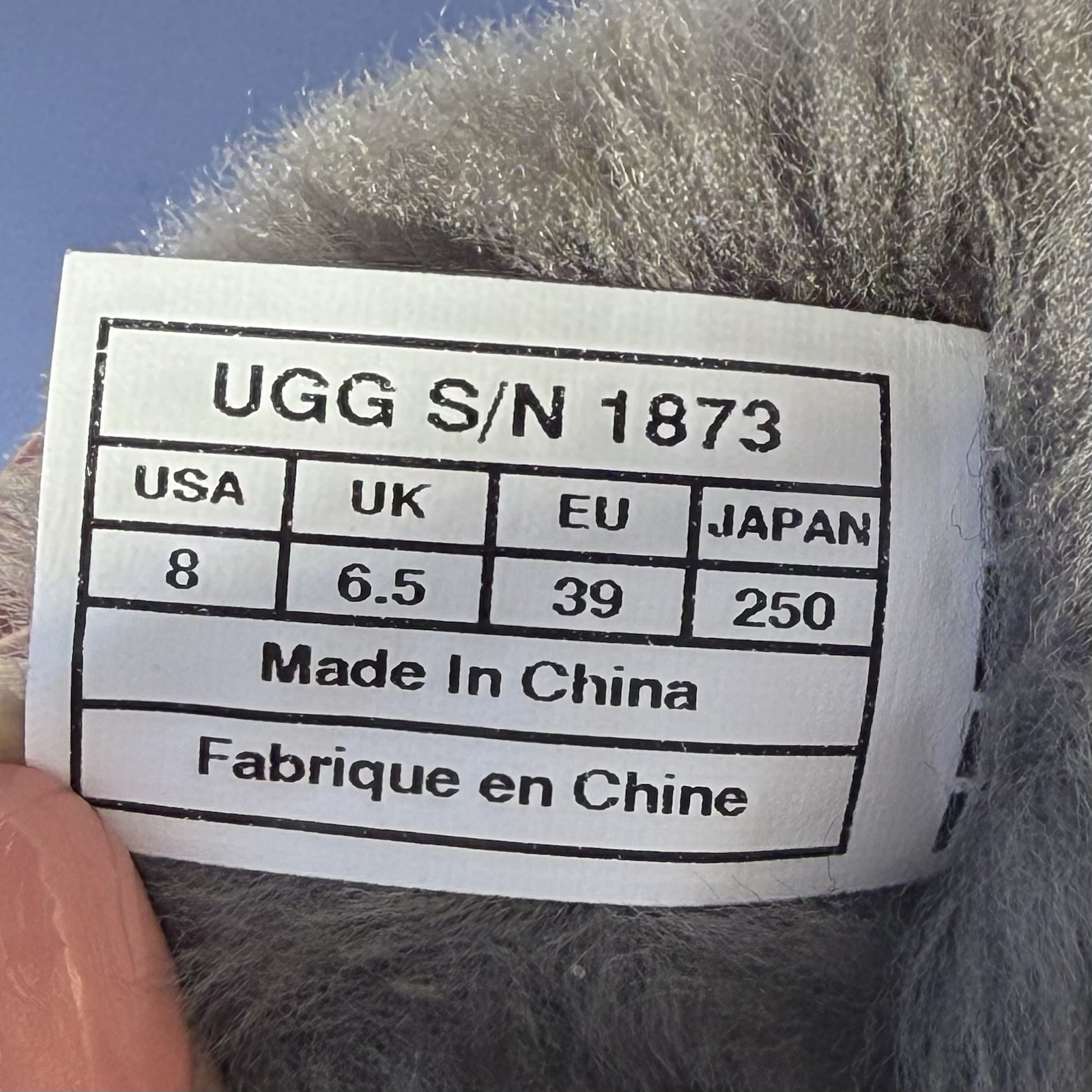 UGG Australia Bailey Button Triplet Boots Women’s 8 Gray Twinface Sheepskin