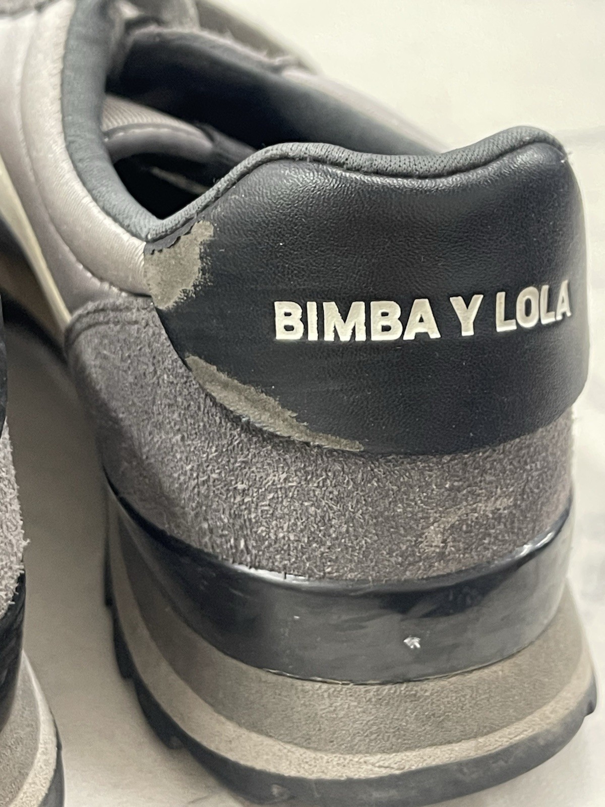 Pre Loved Bimba Y Lola Technical Sneaker Size: 40 (US 9)