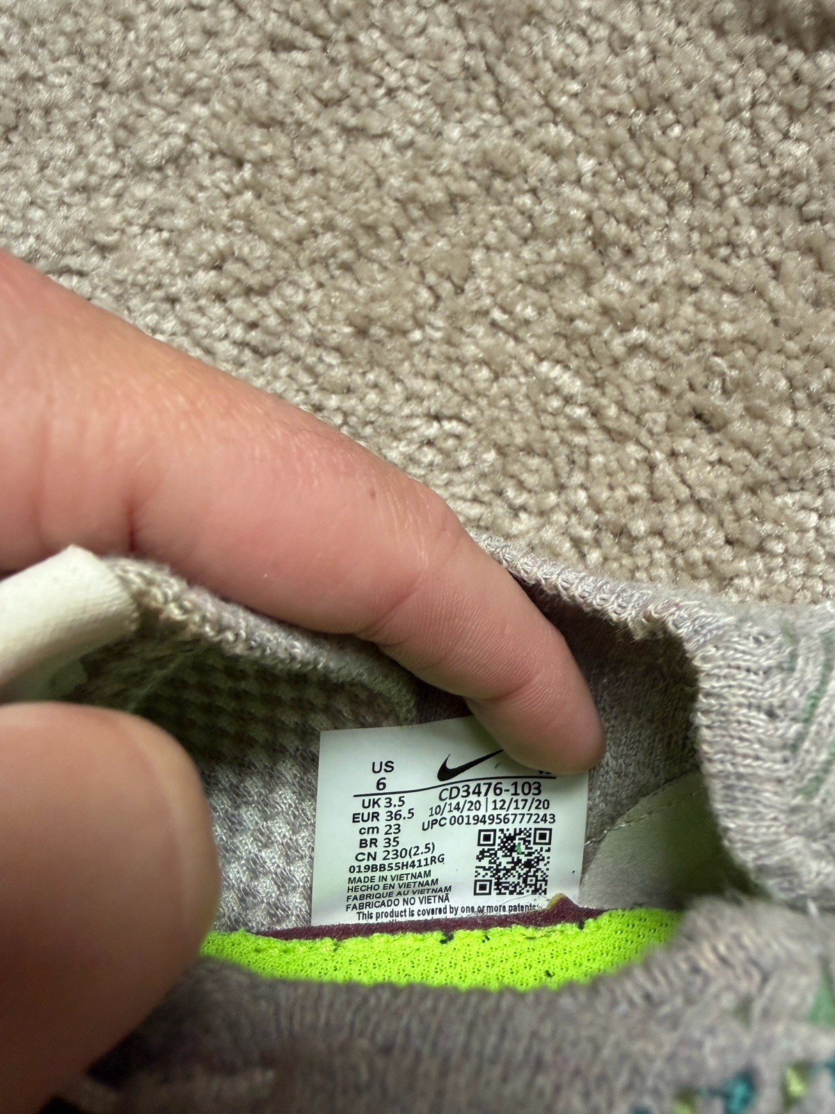 Nike Space Hippie 04 Photon Dust/Mean Green Low Top Lace Up Sneakers CD3476-103