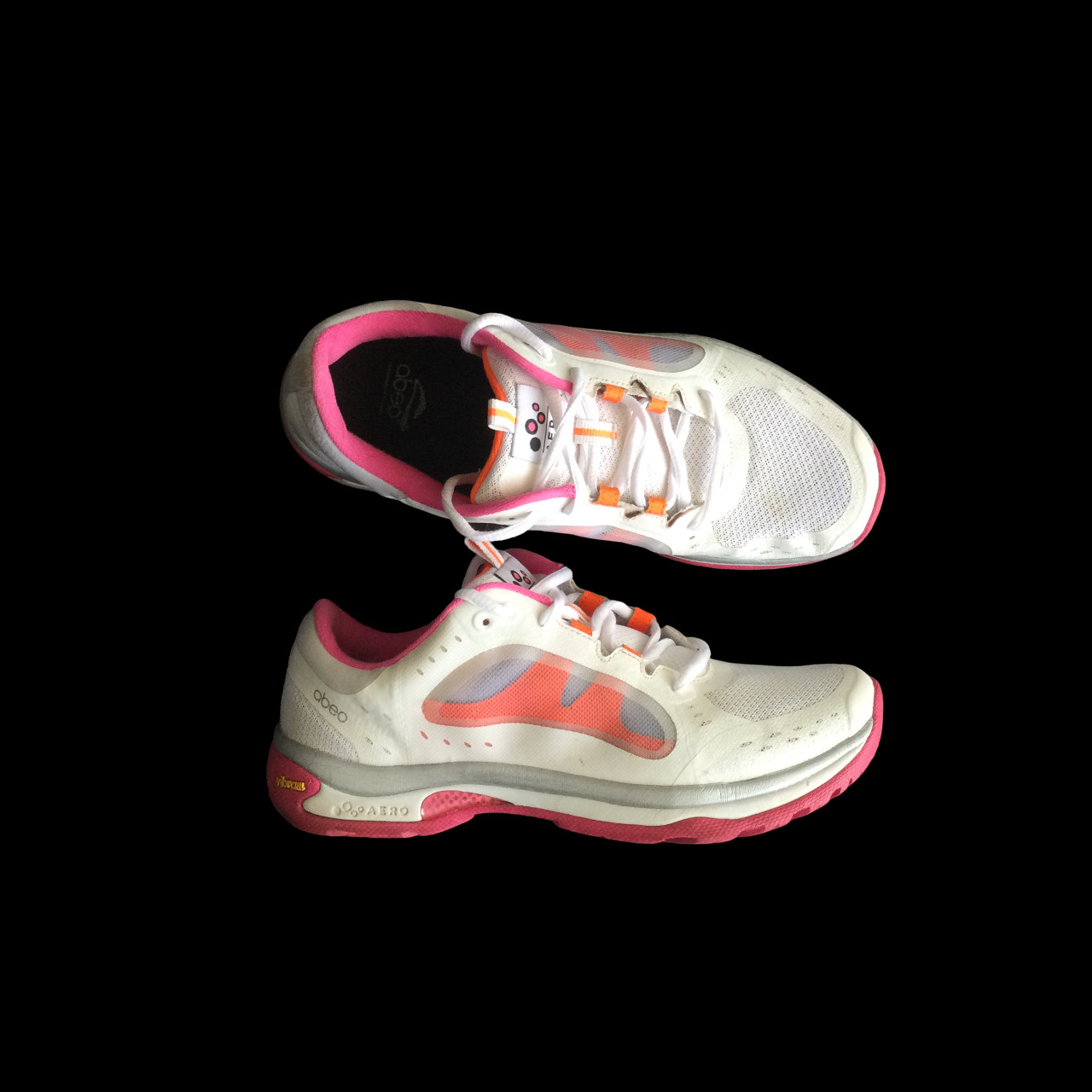 Abeo Vibram Aero Womens Sneakers Shoes Size 8.5 Med – White/Orange
