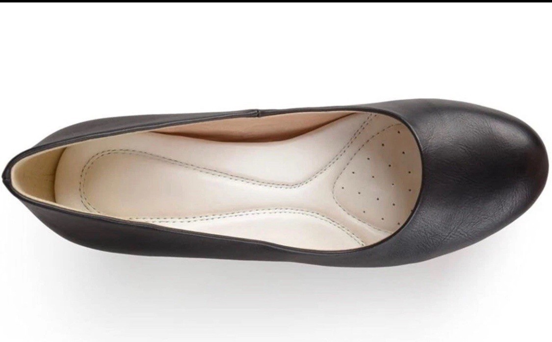 Journee Collection Luu-m Black Padded Block Heel Pumps US 10 M NIB