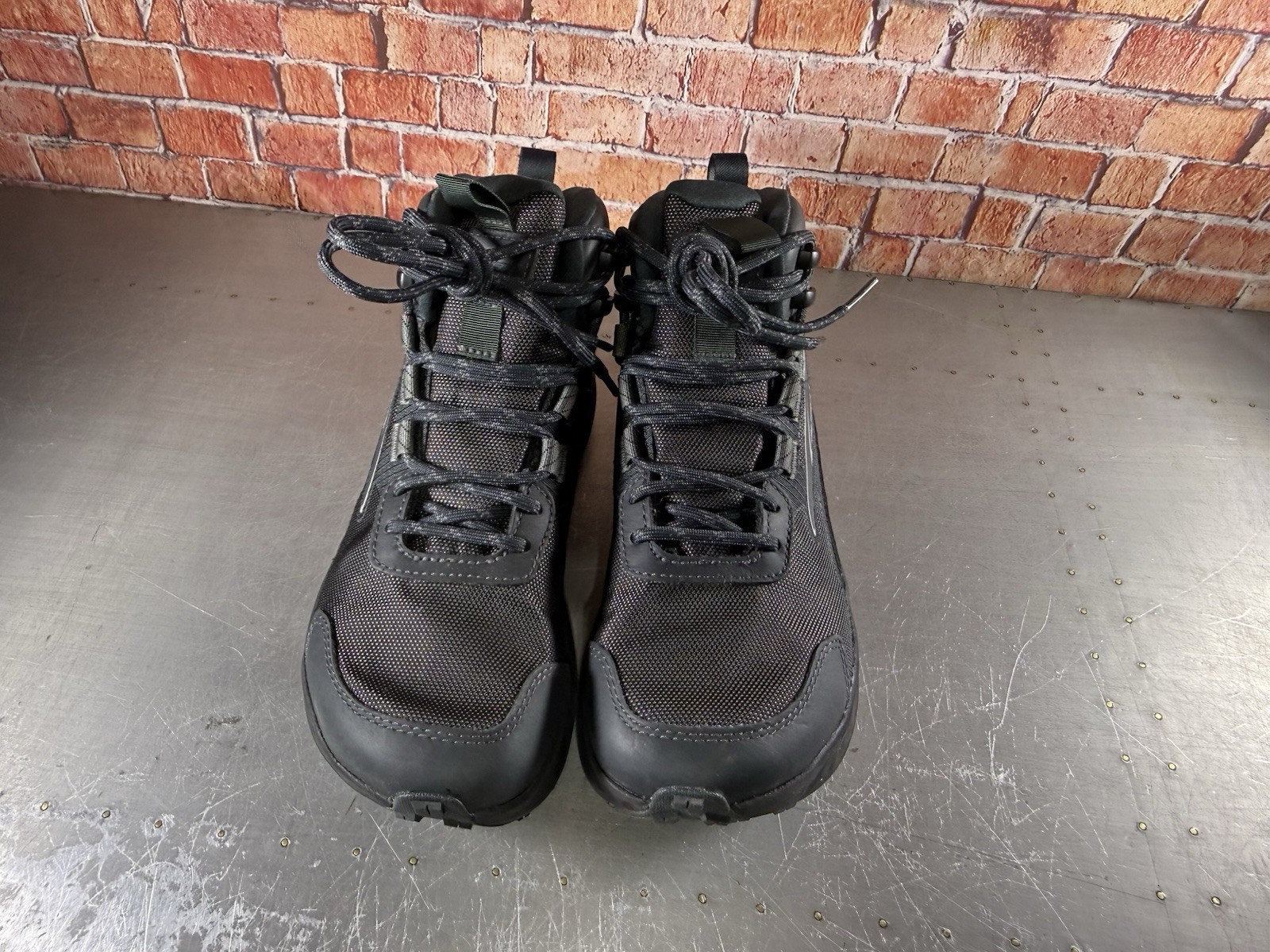 Altra Vibram Timp Hiker GTX Womens Black Trail Hiking Shoes Sz US 6 ⚡️