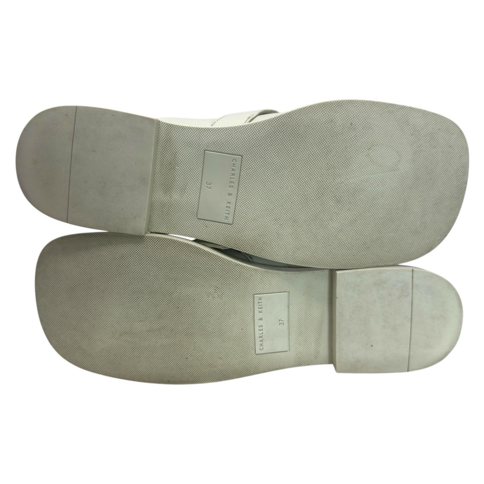 Charles & Keith Leather Mule Clogs Buckle Closed Toe W6 White Casual