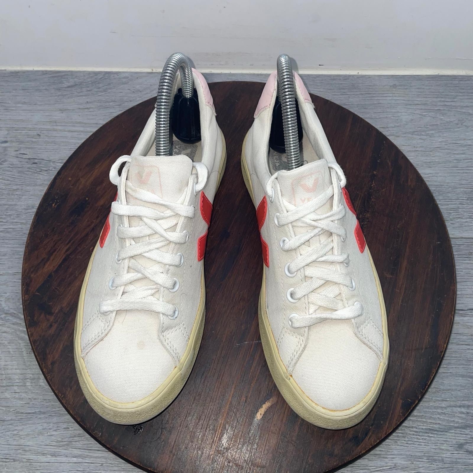 Veja Esplar Logo Sneakers Women’s Size 7 White Red Shoes Classic Comfort Canvas