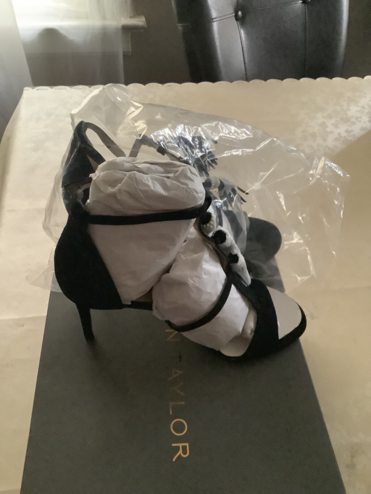 clothing shoes accessories/ ann Taylor