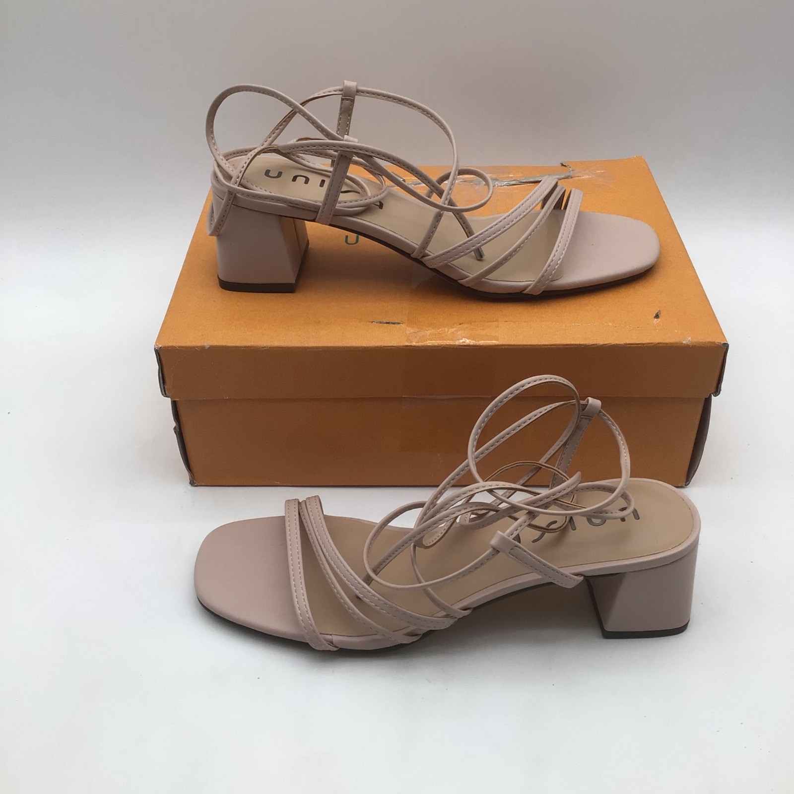 Unisa Unvenina Strappy Block Heel Sandals Beige Square Toe Womens Size 8M NEW