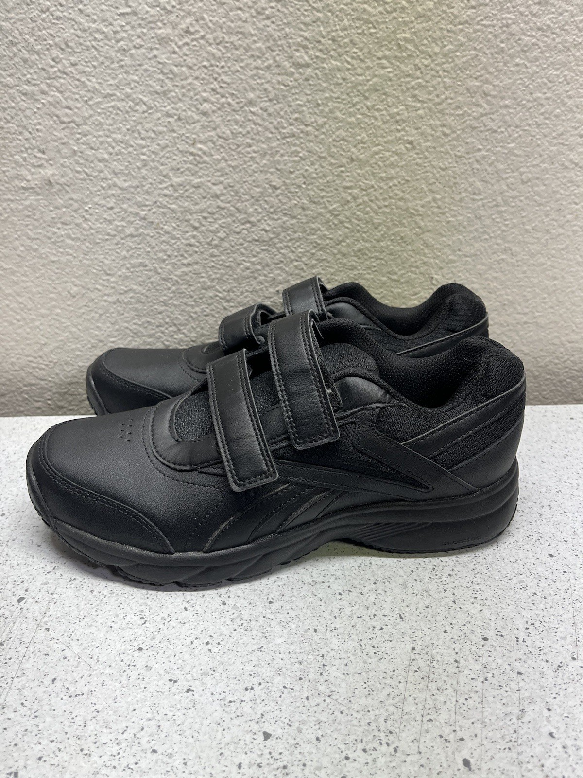 Reebok Unisex Adults Hook & Loop Closure Workwear Sneaker Shoes, Size W8 & Black