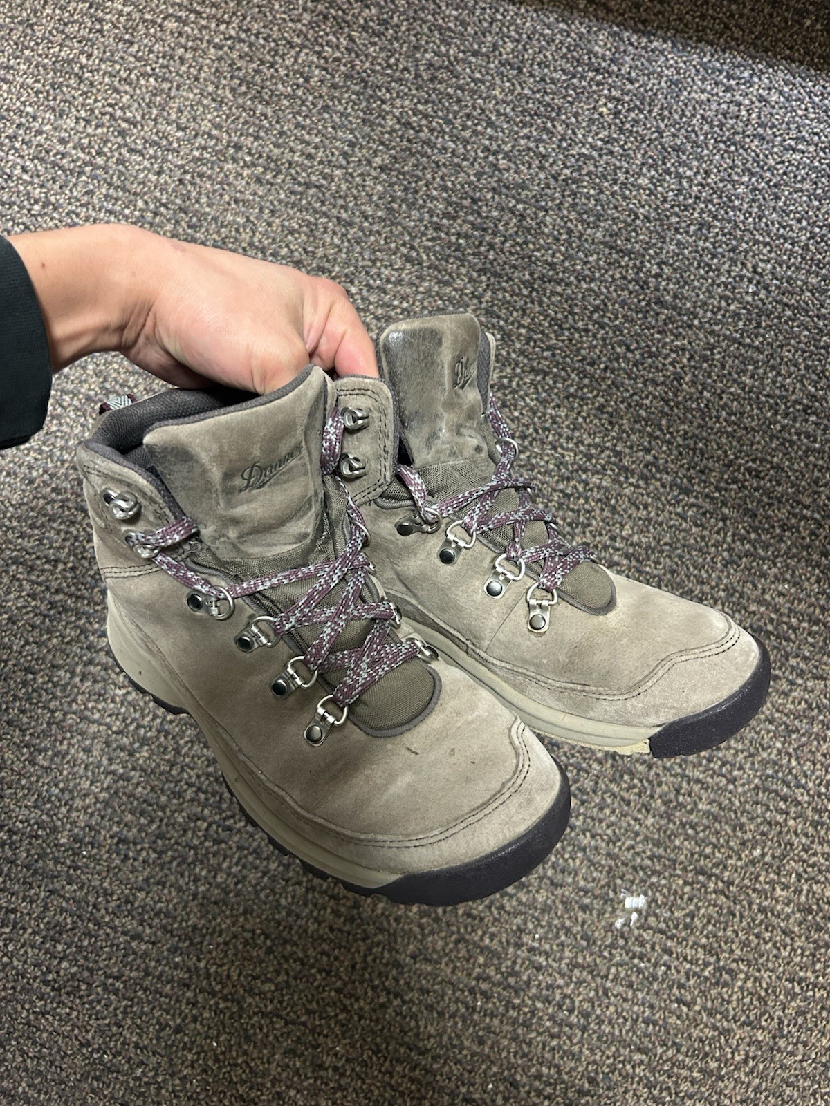 Danner Women’s Adrika 5″ Suede Waterproof Hiking Boots Ash Gray Size 7.5 M