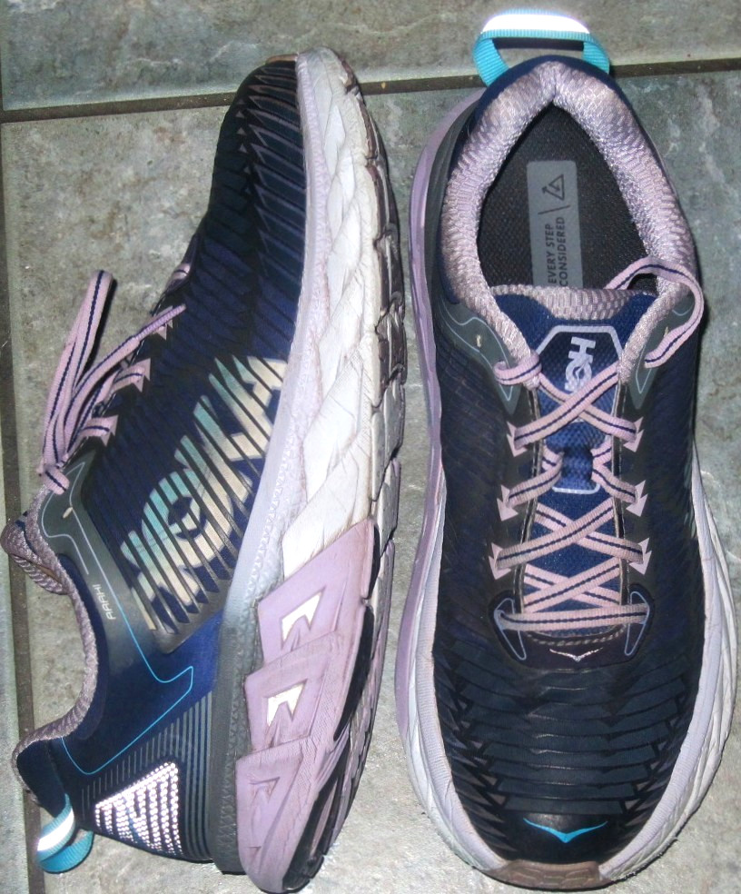 Hoka One Arahi #1012659 Medieval Blue/Lavender Running Shoes 42 Women’s US 9.5
