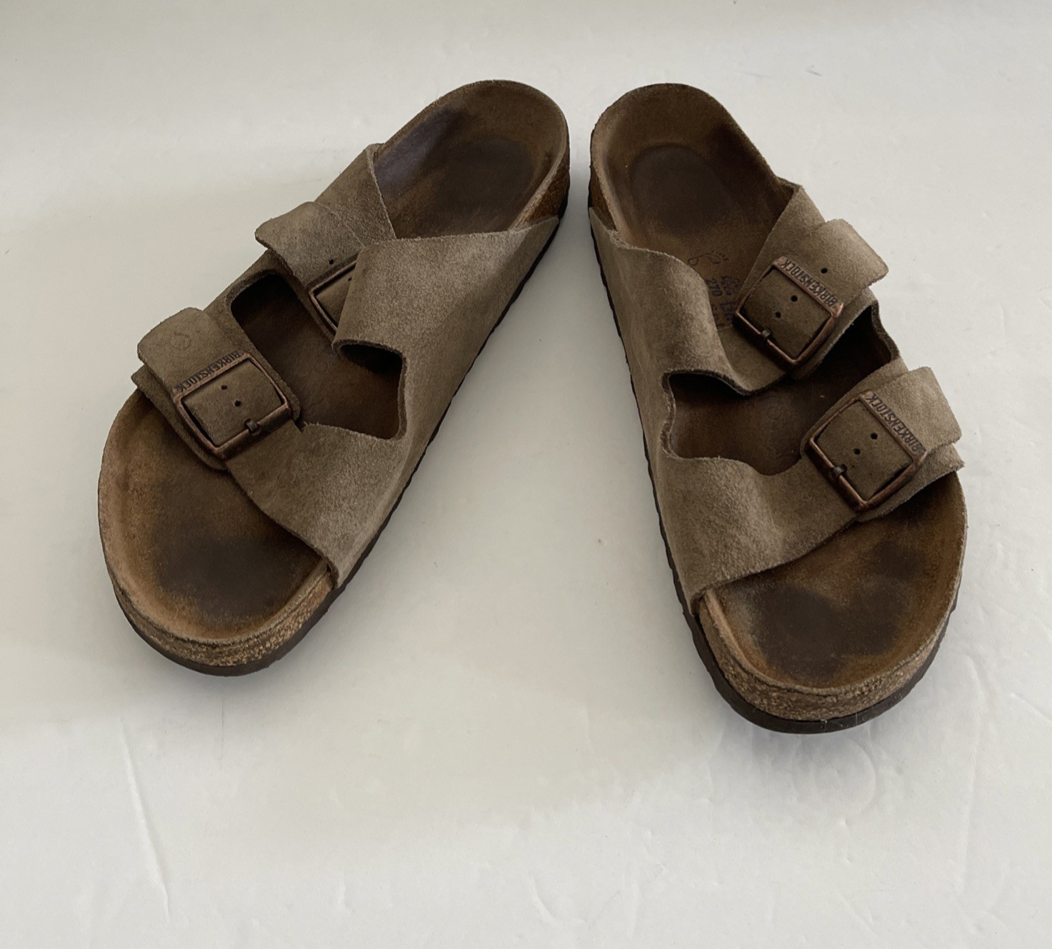 Birkenstock Arizona Soft Footbed Sandals size 42 (L11/M9) Regular /Wide Suede