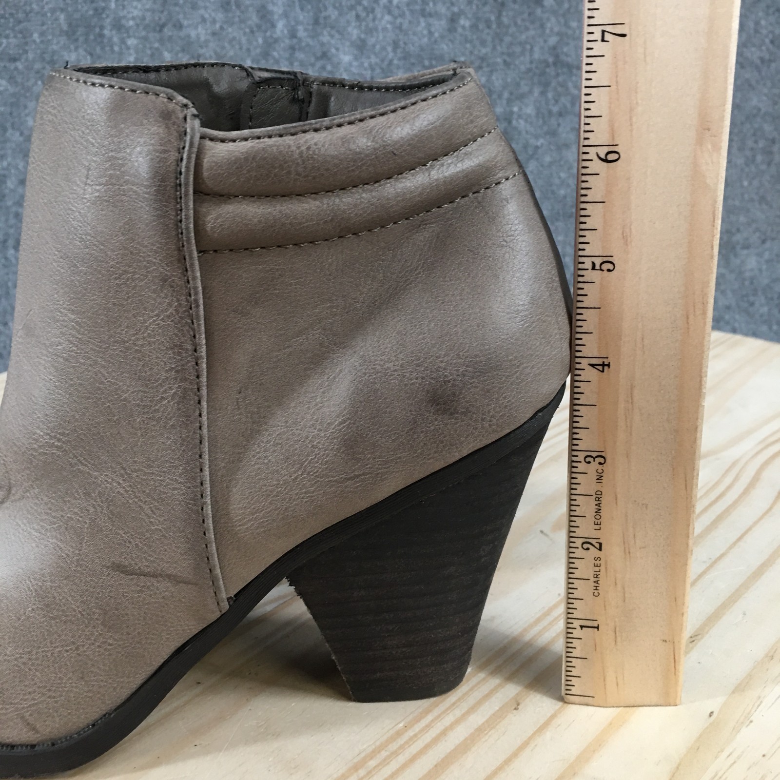 Mia Luce Boots Womens 10 M Ankle Bootie Side Zip Cone Heels Faux Leather Gray