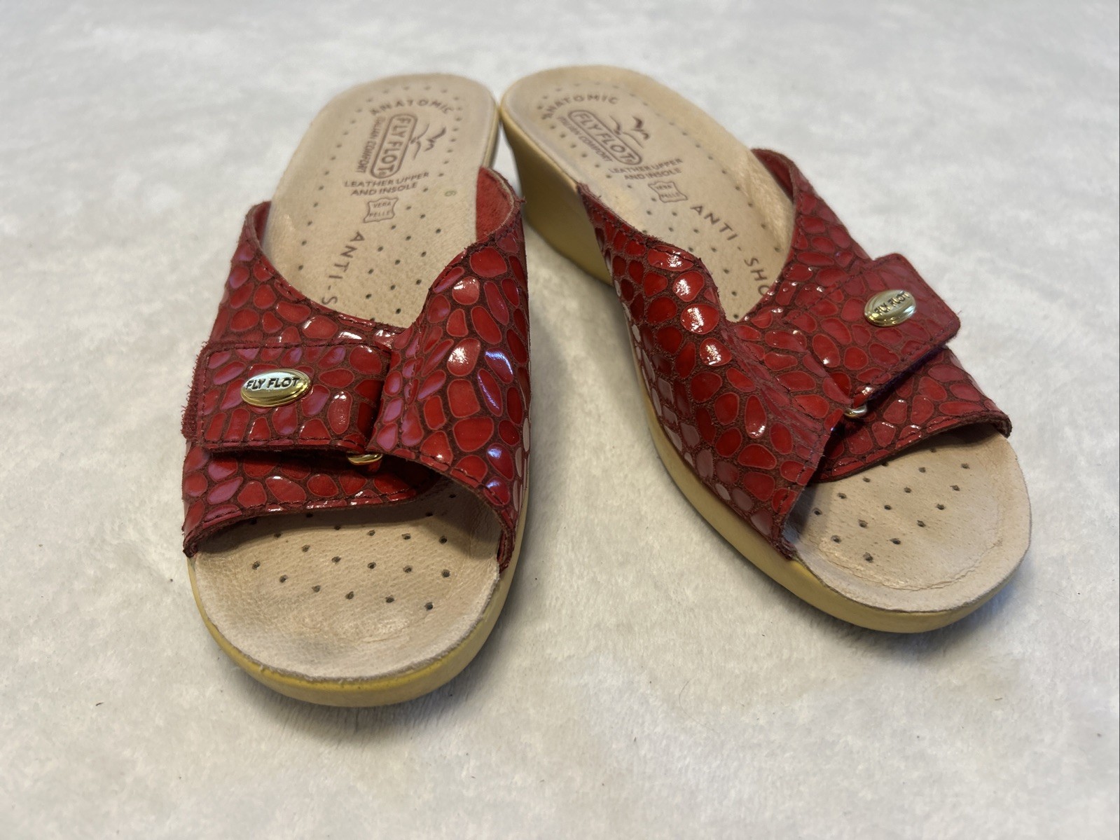 FLY FLOT US 6.5/EU 36 Anatomic Wedge Sandals Red Patent Leather Slides Italy