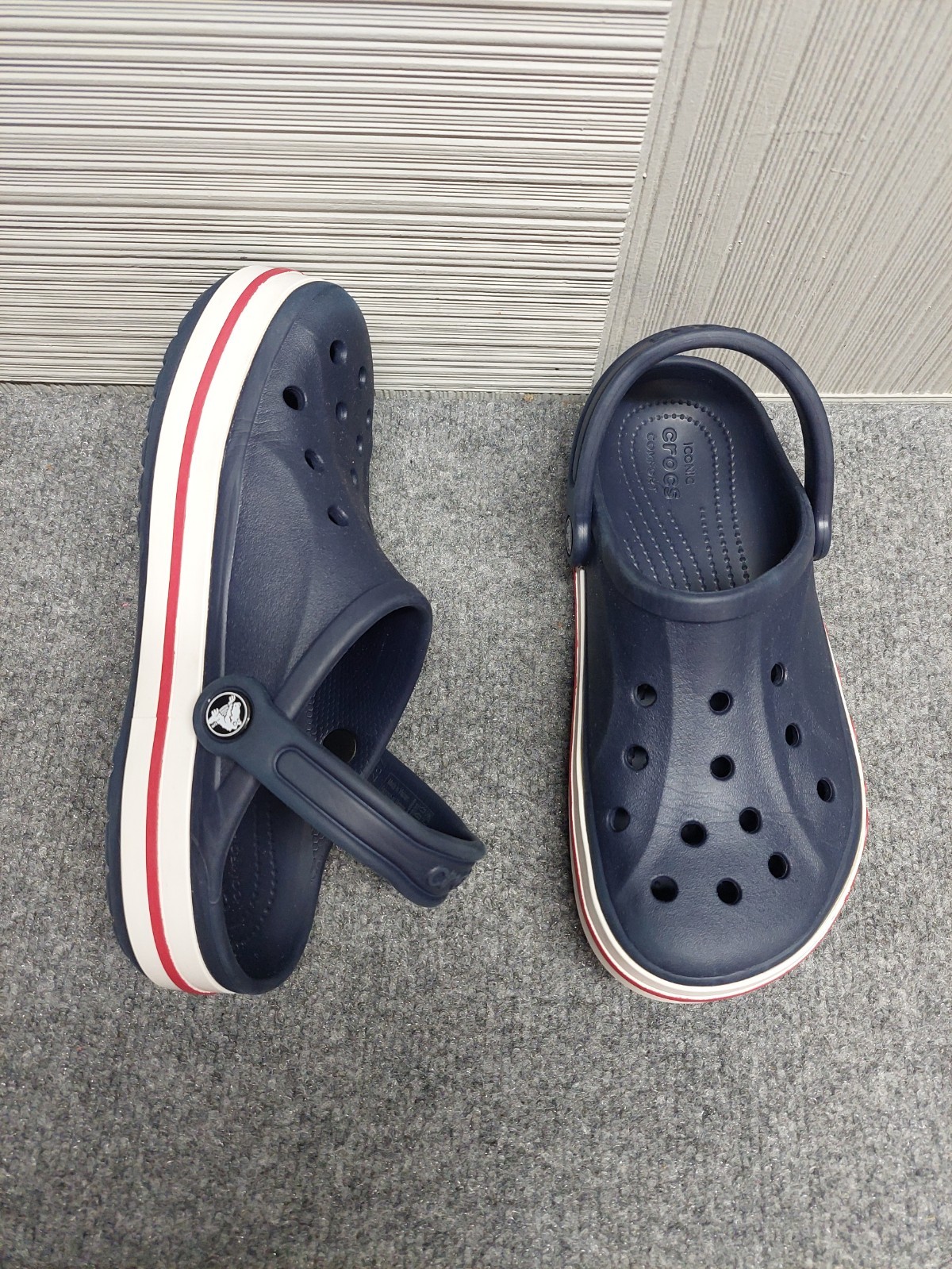 Crocs Bayaband Clogs Women Sandals 8 Blue Closed Toe Slip On Comfortable Outdoor