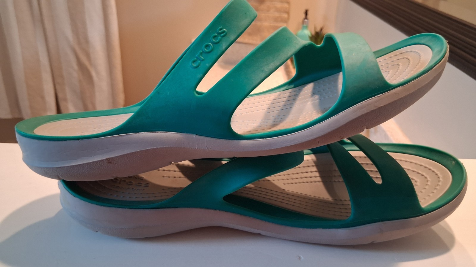 Crocs Kadee Iconic Comfort Tropical Teal Green Women’s Size 11