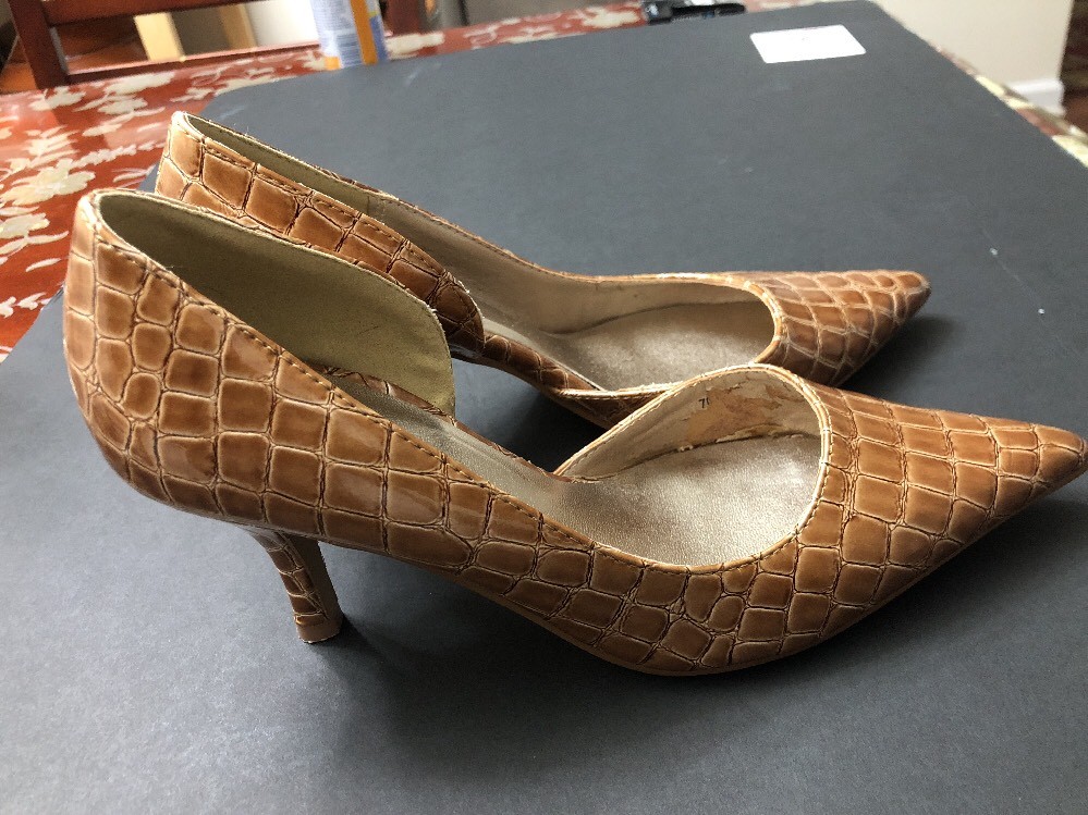MAURICES Solid Brown Animal Print Pointy Toe Dress Heels Sz 71/2- 3 inch heels