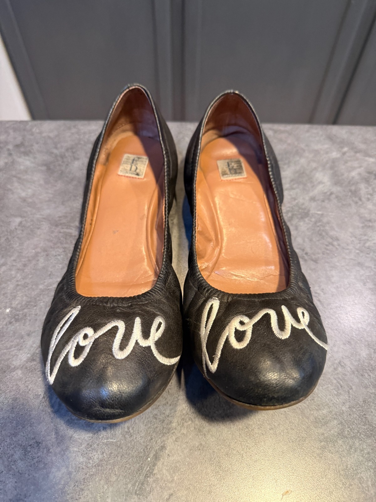 ED Ellen Degeneres Langston Ballet Flats Black Size 9 Embroidered Love Leather