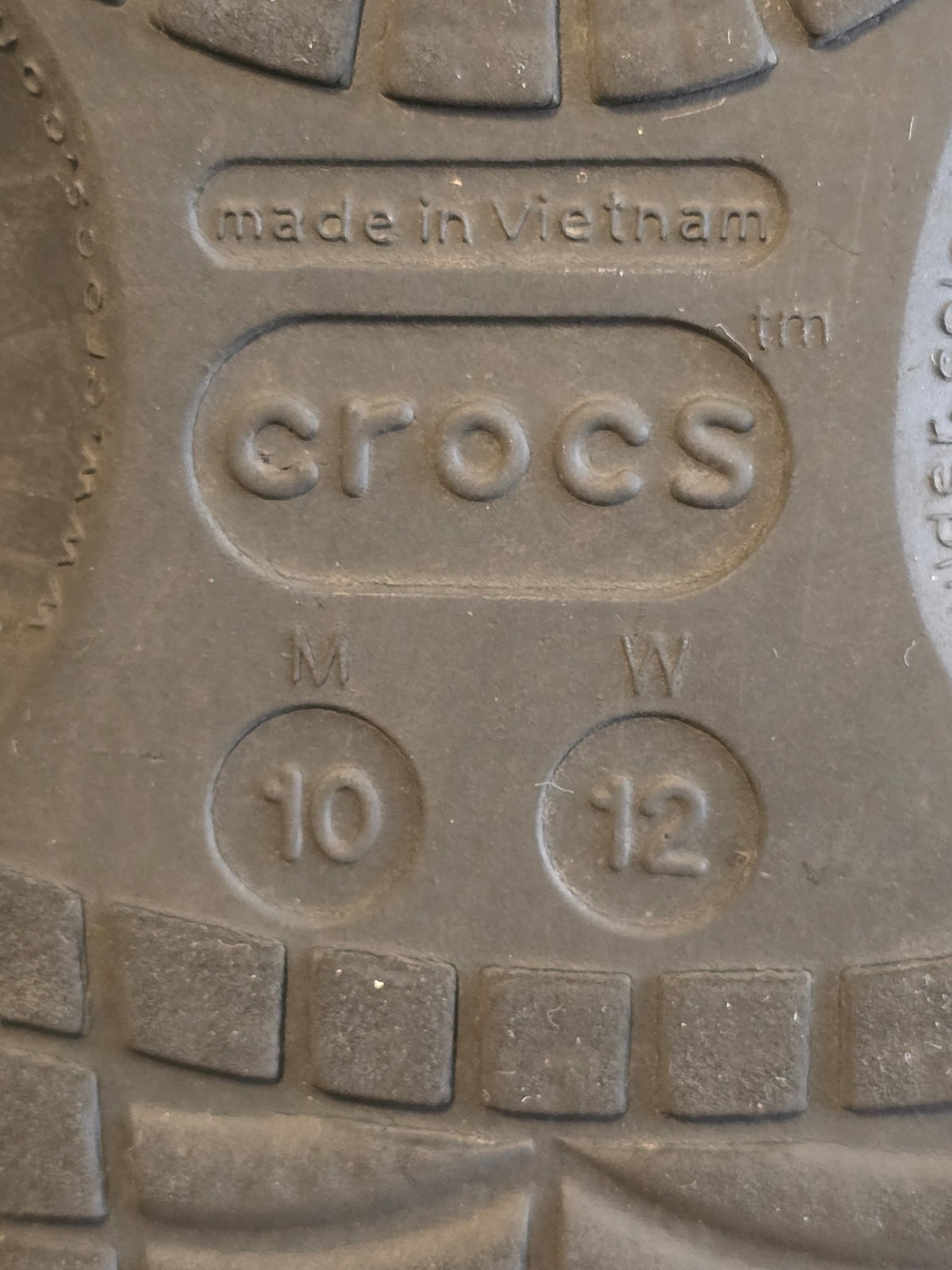 Crocs Baya Black Lined Clogs Slip on Unisex Size M10/W12