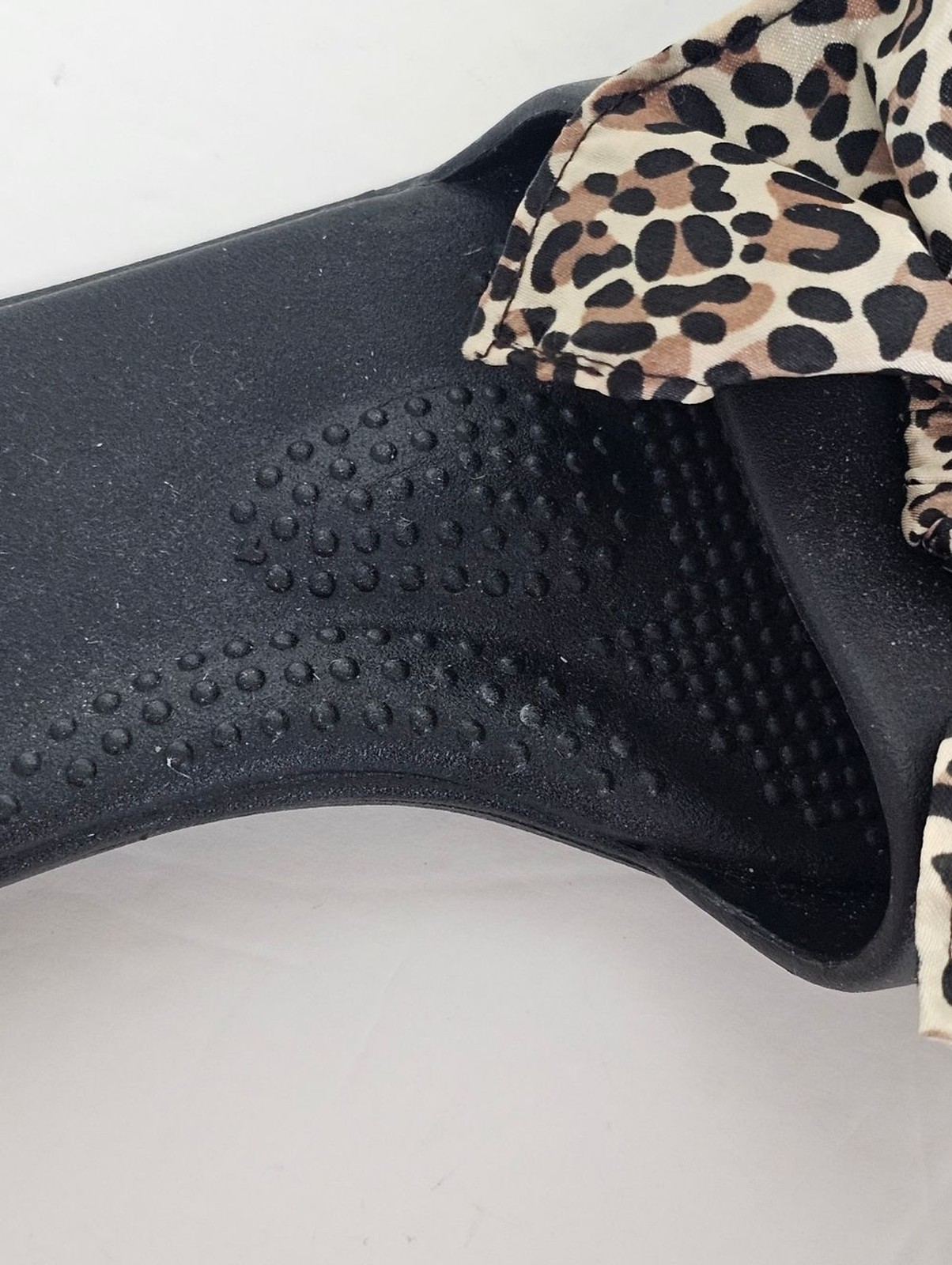 OKA-B Madison Flip Flop Slide Sandals Leopard Bow Women’s Size ML (8/9)