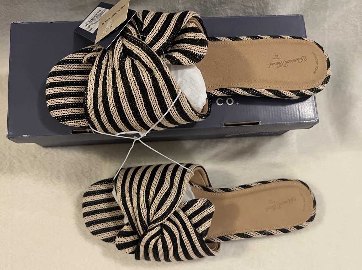 Women Mila Striped Slide Sandals – Universal Thread Black/Cream 7.5