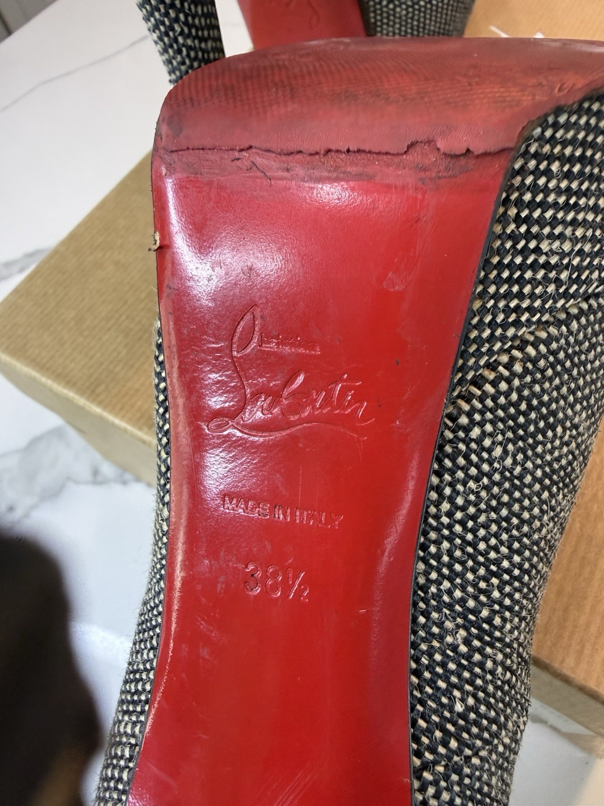 Rare Authentic Christian Louboutin Bianca Pump Red Sole Black/White EU 38.5 8.5