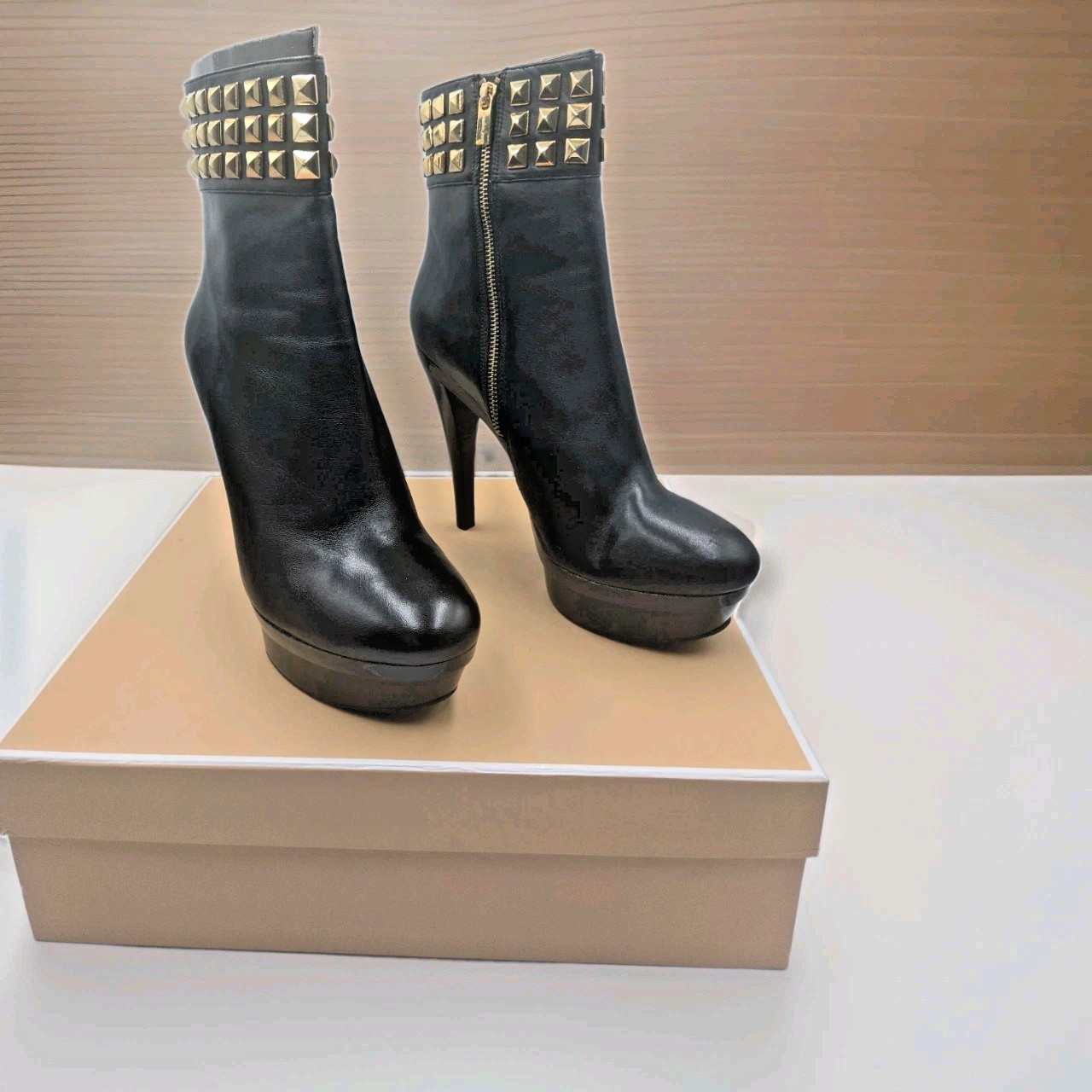 Michael Kors Black Aria Gold Stud Bootie Size 11M Stiletto 👠 Heel