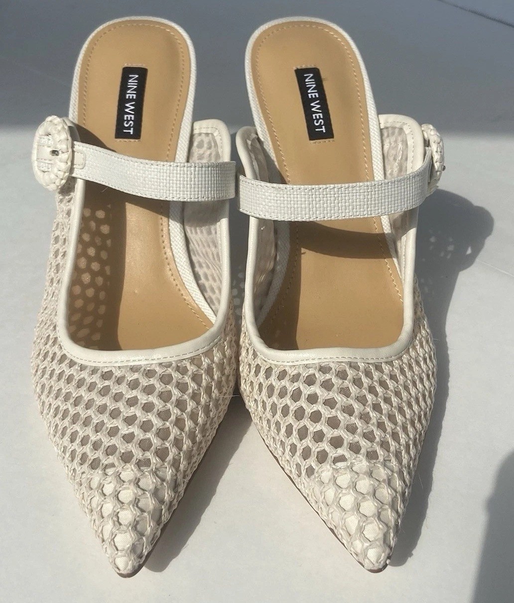 Nine West “Rondel” Buckle Strap Slip on Pointy Toe Mesh Look Slide Cream sz 10