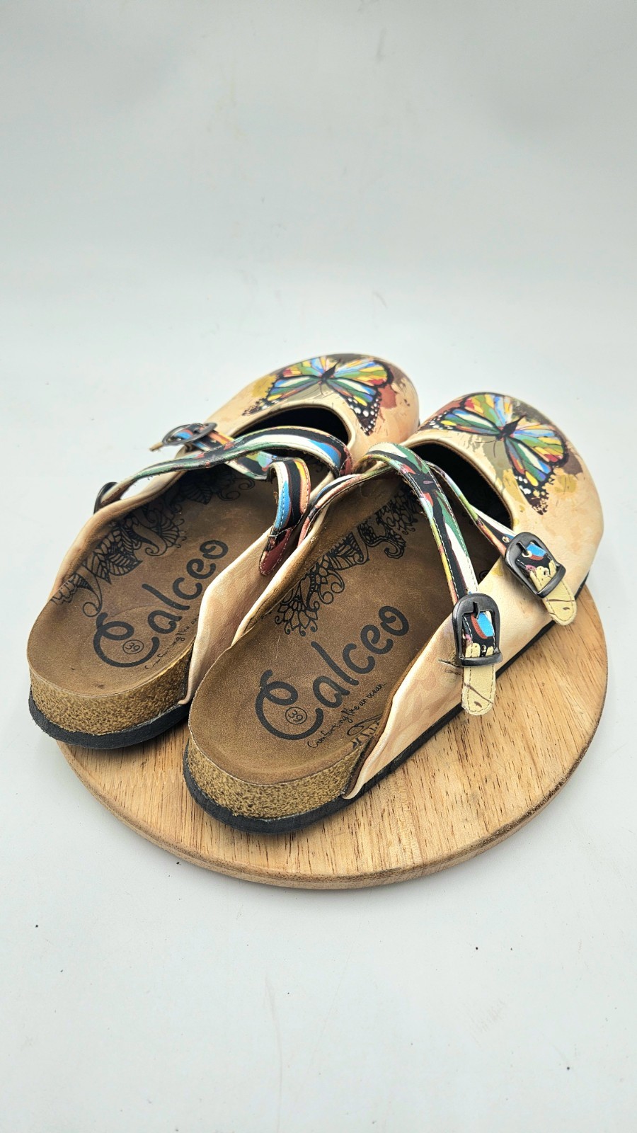 CALCEO Women’s Colorful BUTTERFLY Beige Cork Sole Slip-On Shoes SIze 7.5US