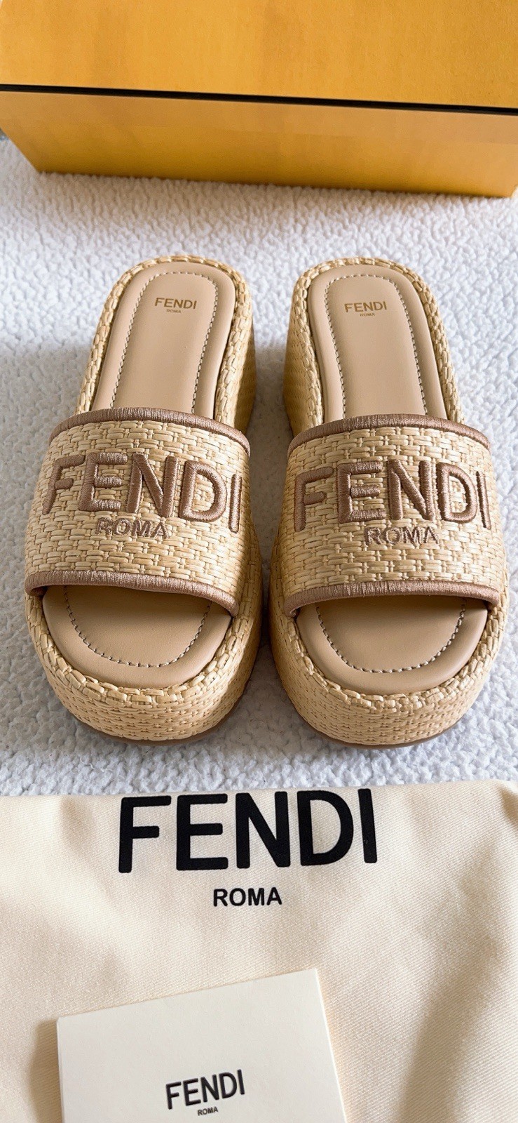 Fendi Sunshine Raffia Platform Slide Sandals in Beige Size 38/US 8