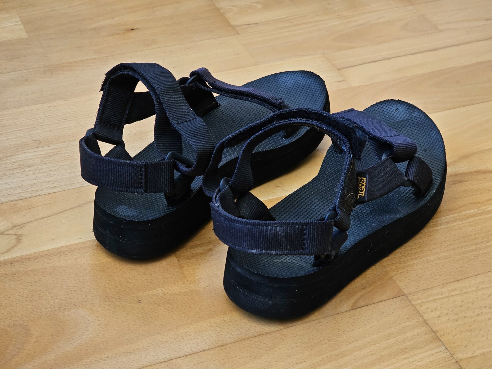 Teva Sandals Womens 6 Midform Universal Sporty Slingback Flats 1090969 Black